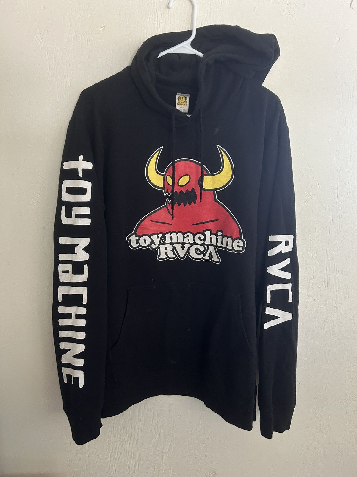 Toy Machine Toy Machine x Rvca Logo Hoodie Size US L / EU 52-54 / 3 - 1 Thumbnail