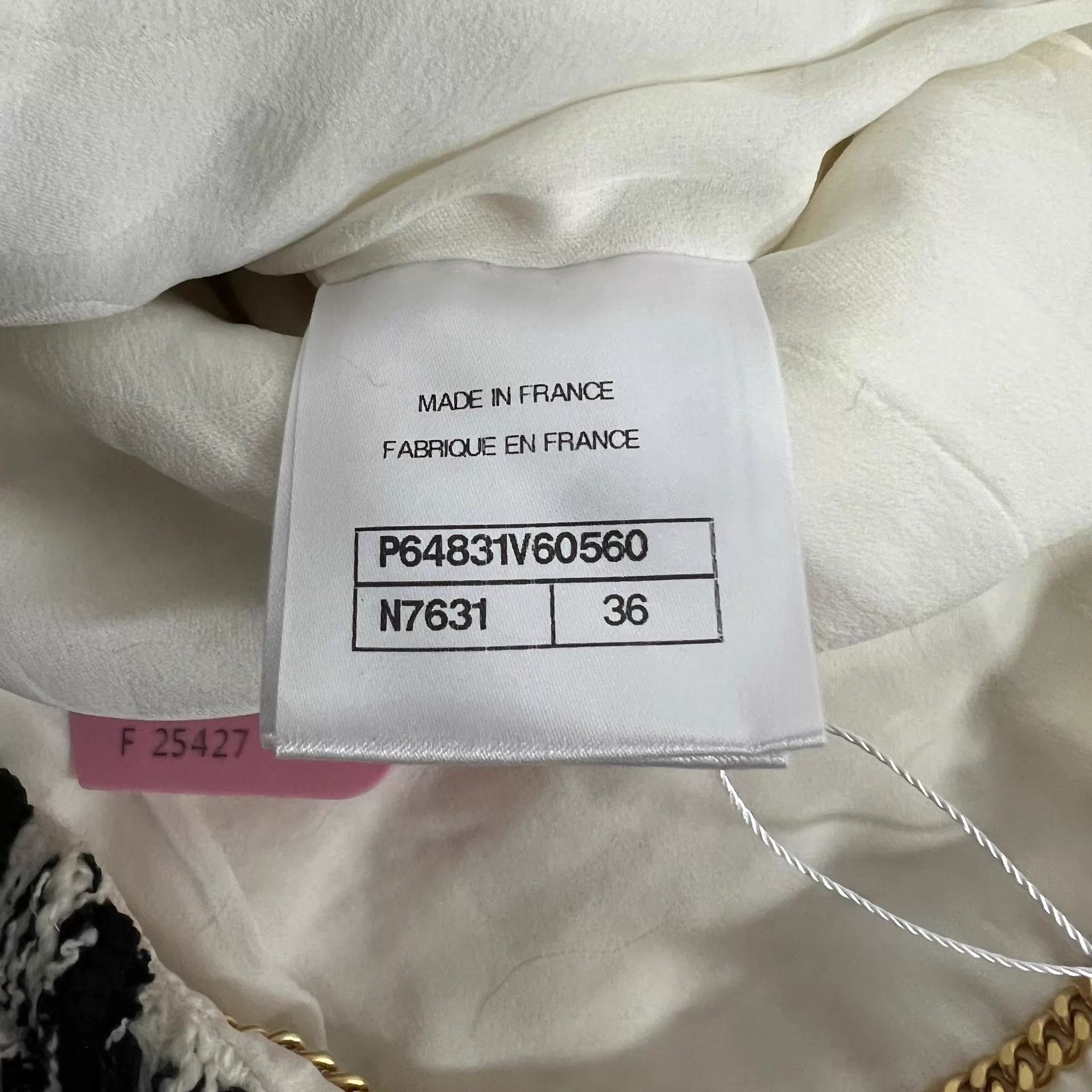 Chanel Chanel Classic Black & White Thick Braid Trim Knit Jacket 36 Size XS / US 0-2 / IT 36-38 - 8 Thumbnail