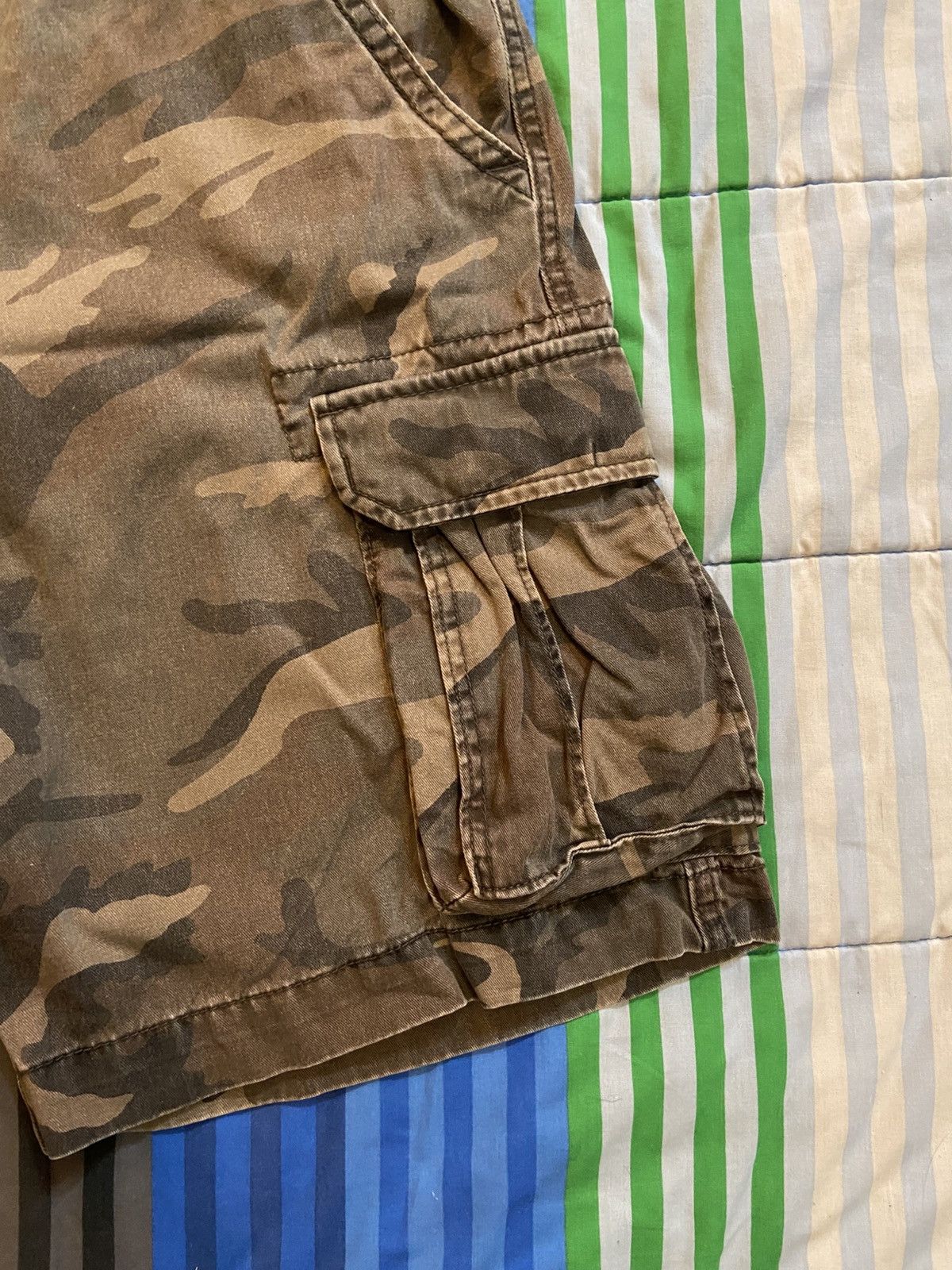 Old Navy Old Navy Fatigue Pants Size US 36 / EU 52 - 3 Thumbnail