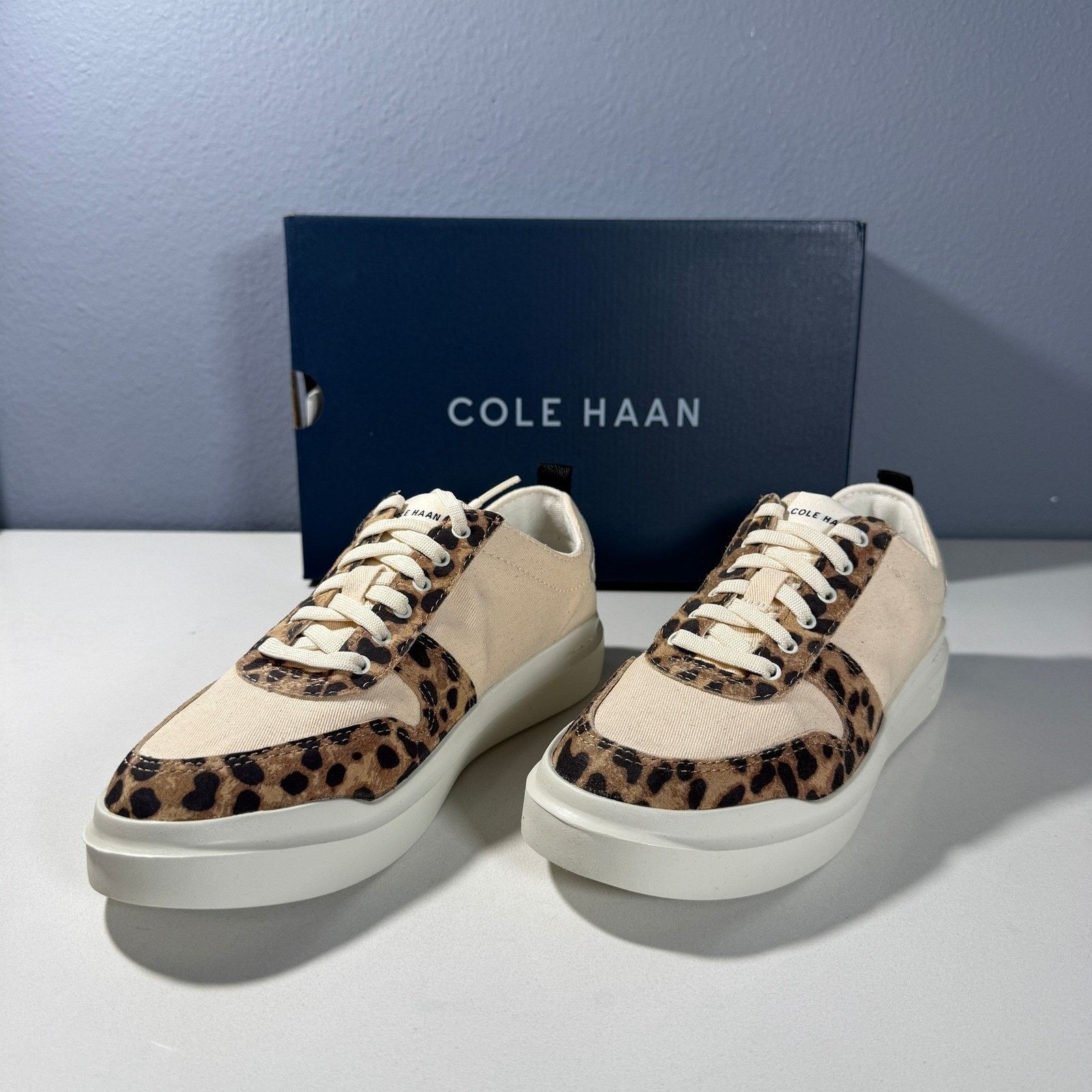 Cole Haan Cole Haan GrandPro Rally Canvas Leopard Sneaker Beige Size 6 Size US 6 / IT 36 - 3 Thumbnail