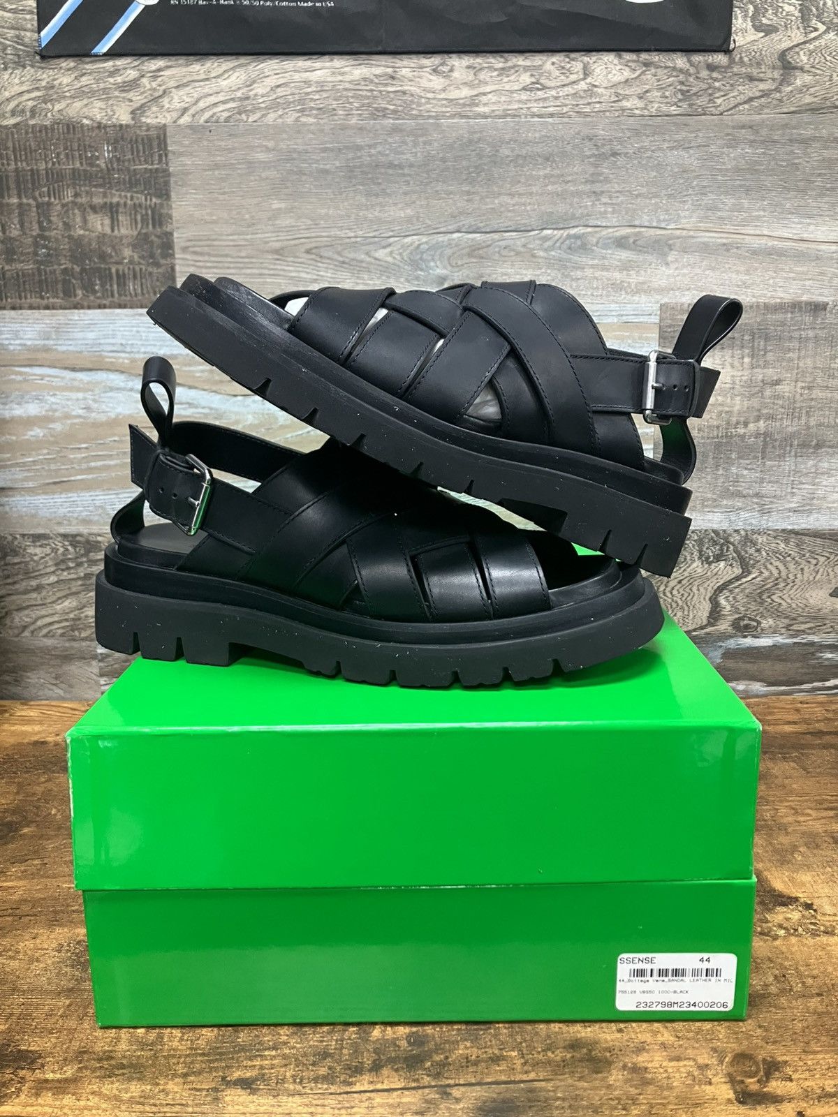 44/11-Bottega Veneta Lug Strap Weave Sandals