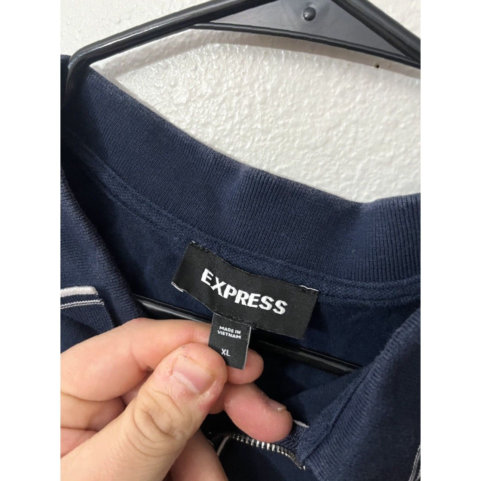 Express VINTAGE Express Polo Shirt Mens XL Navy Blue Short Sleeve 1/4 Zip Logo Lion Preppy Classic Mens Size US XL / EU 56 / 4 - 3 Thumbnail