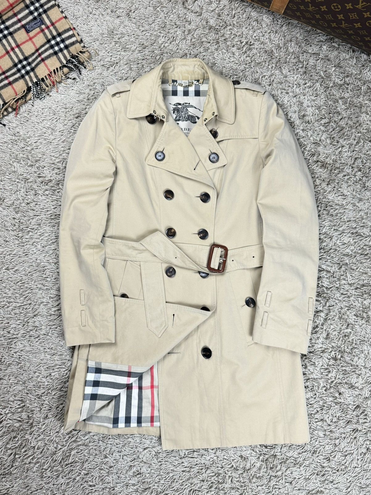 Burberry Trench coat Burberry new collection original streetwear item Size M / US 6-8 / IT 42-44 - 1 Thumbnail