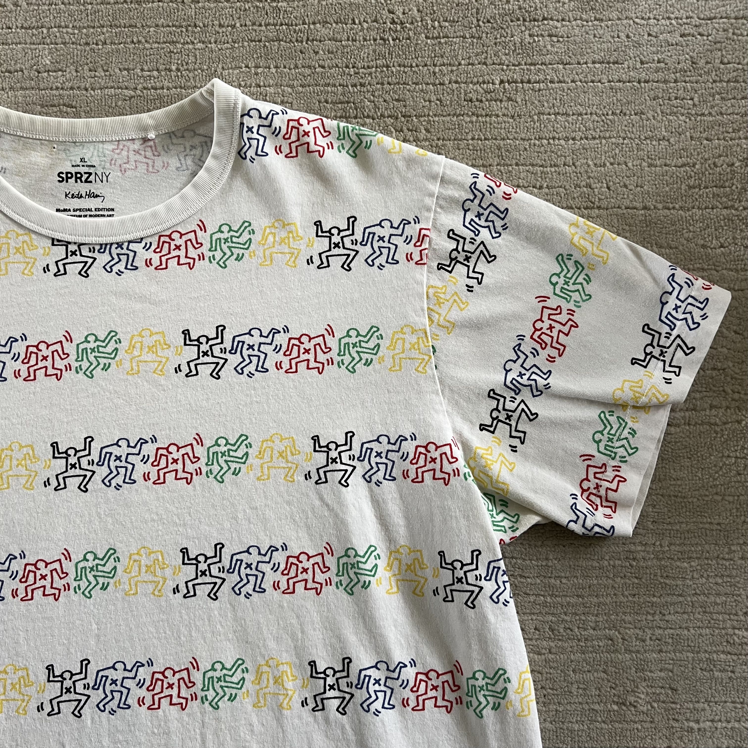 Keith Haring × MoMA × Uniqlo Keith Haring x MoMA Special Edition x Uniqlo SPRZNY T Shirt Size US XL / EU 56 / 4 - 2 Thumbnail