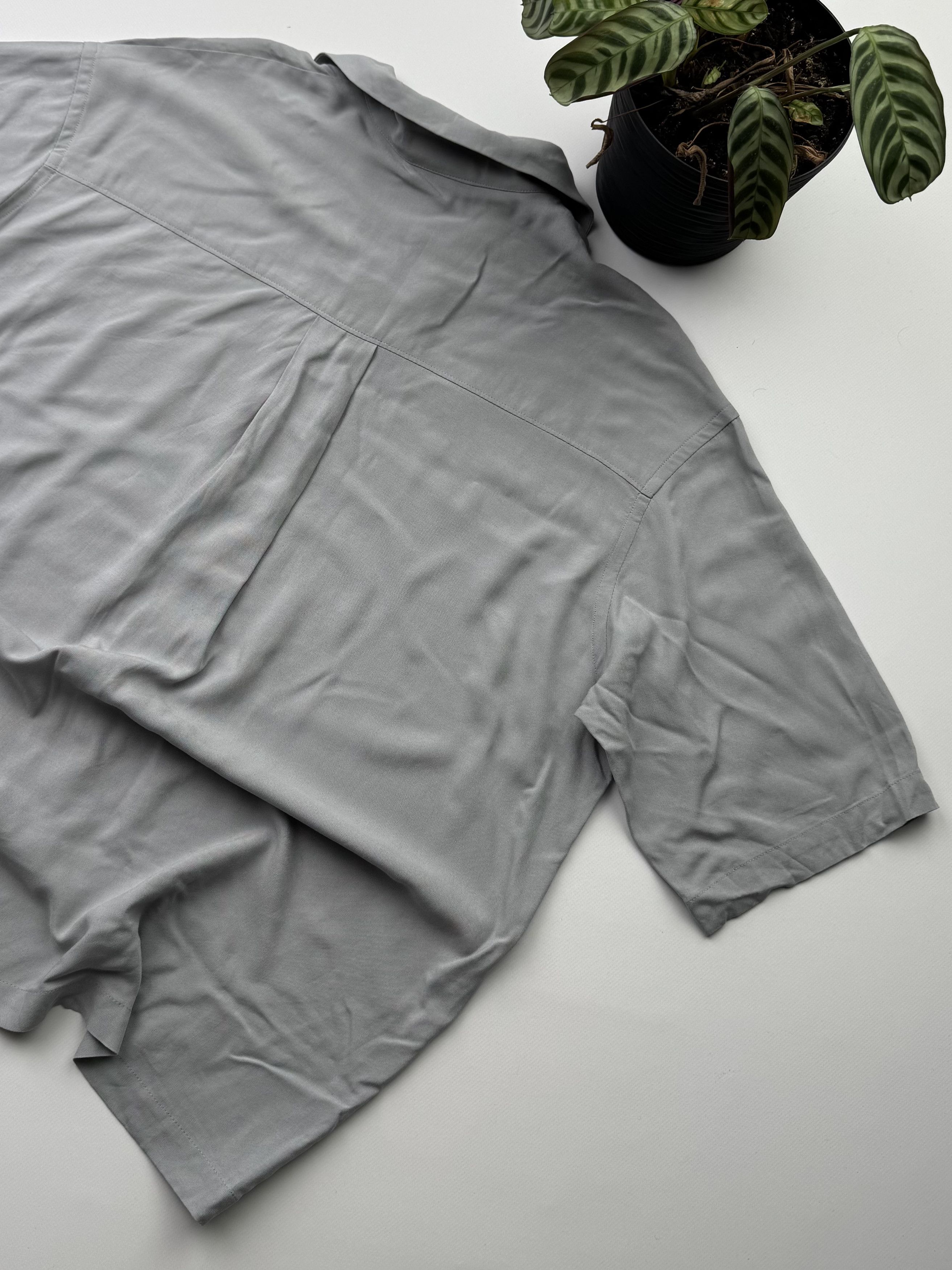Weekday Weekday Viscose Oversized Shirt Short Sleeve (145) Size US S / EU 44-46 / 1 - 11 Thumbnail