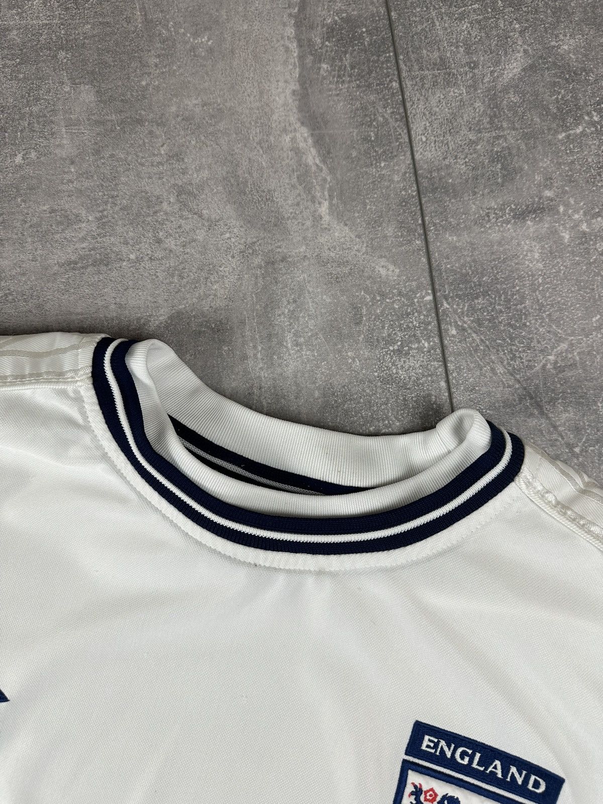 Umbro Umbro England Home 1999/01 Soccer Football Jersey Size US XL / EU 56 / 4 - 8 Thumbnail