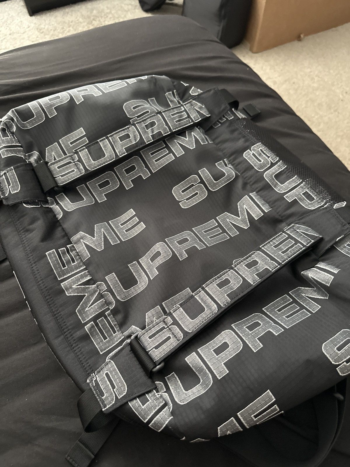 Supreme Supreme SS22 Duffle Bag Black Size ONE SIZE - 5 Thumbnail