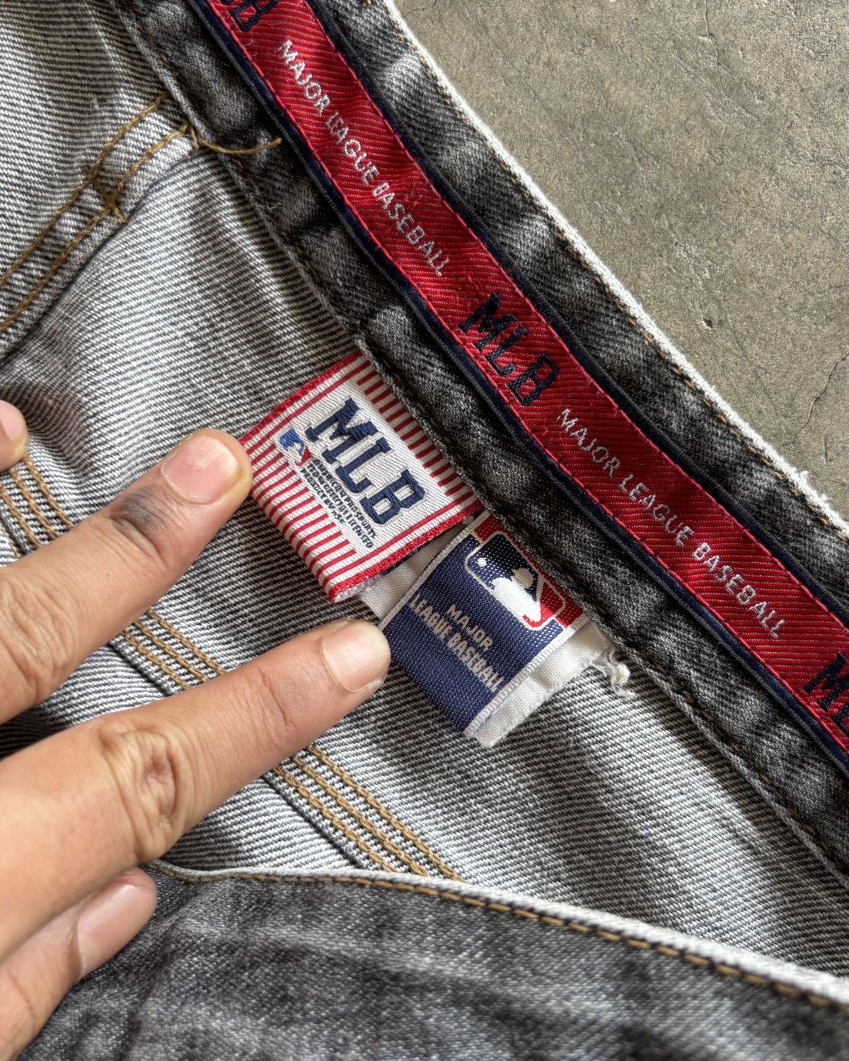 MLB MLB Yankees Baggy Jeans Size US 35 - 3 Thumbnail