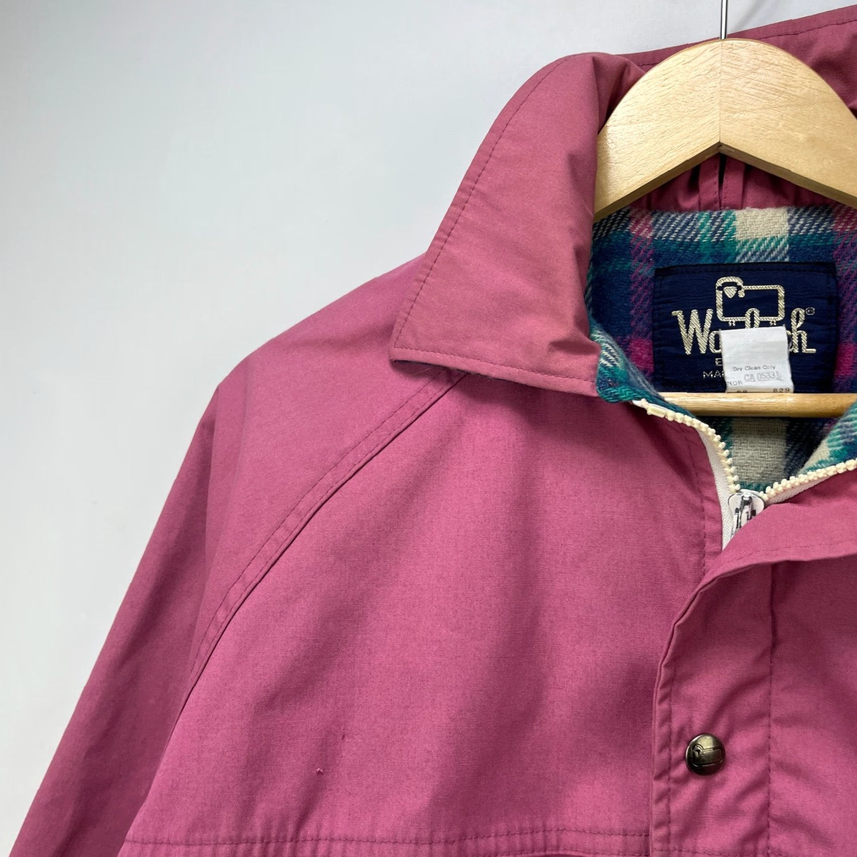 Vintage VINTAGE Woolrich Jacket Plaid Lined Made in USA Pink Womens Large 90s Windbreaker Size L / US 10 / IT 46 - 5 Thumbnail