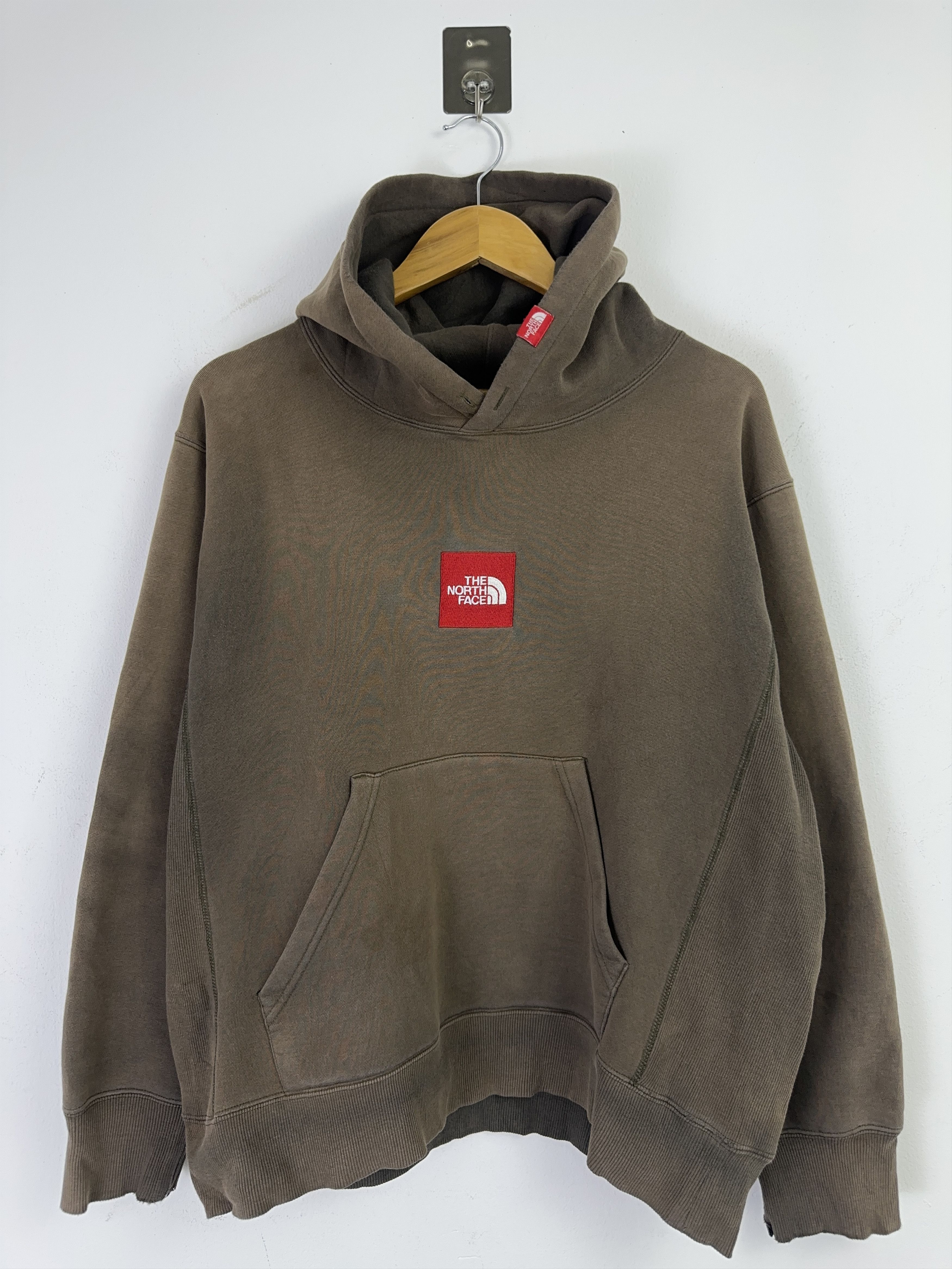 The North Face Vintage The North Face Brown Red Box Logo Hoodie BP0011 Size US XL / EU 56 / 4 - 1 Thumbnail