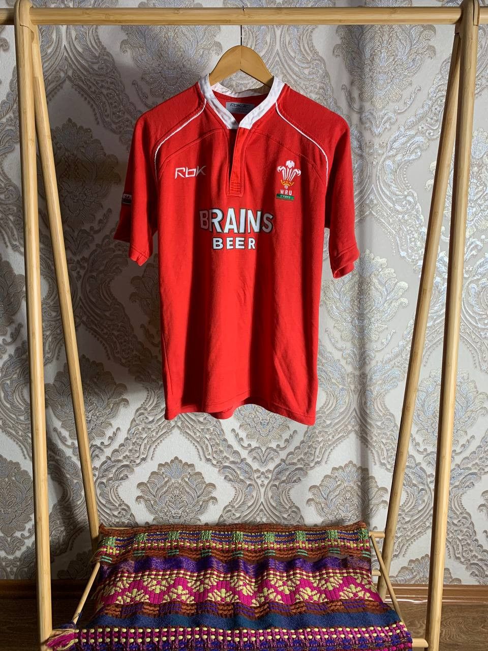 Reebok Vintage Reebok WRU Wales Cymru Retro Rugby Jersey 90s Size US M / EU 48-50 / 2 - 1 Thumbnail