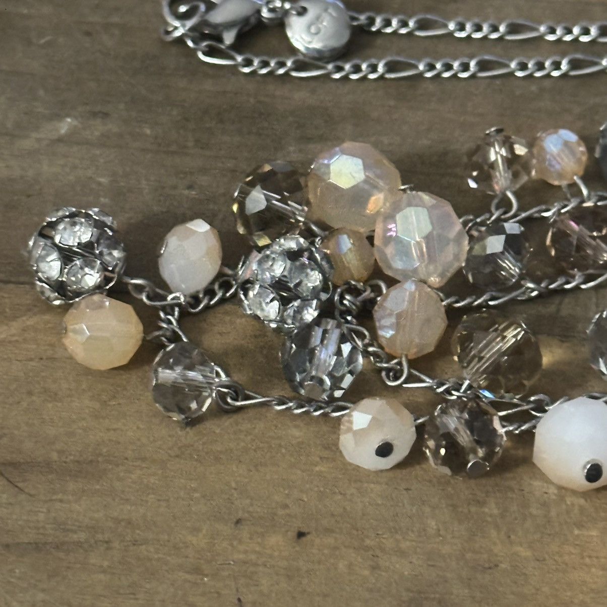 Loft Loft long glass bead charm necklace Size ONE SIZE - 5 Thumbnail