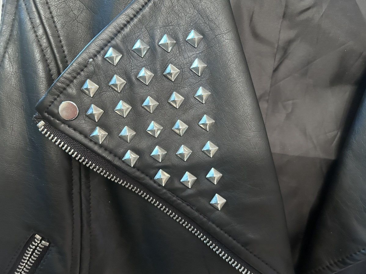 Forever 21 Forever 21 faux leather studded vest woman’s large Size L / US 10 / IT 46 - 3 Thumbnail