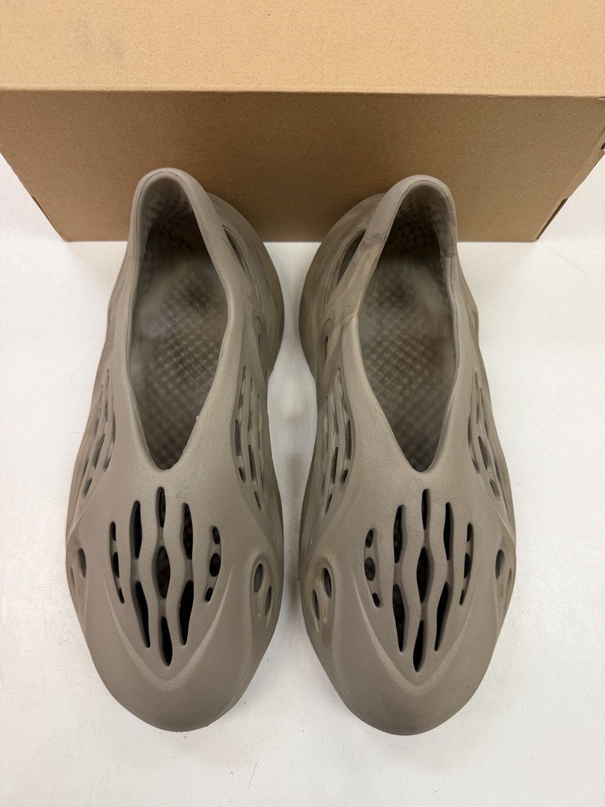 Yeezy Adidas Yeezy Foam Runner 'Stone Sage' -LIGHTLY WORN WITH BOX Size US 10 / EU 43 - 4 Thumbnail