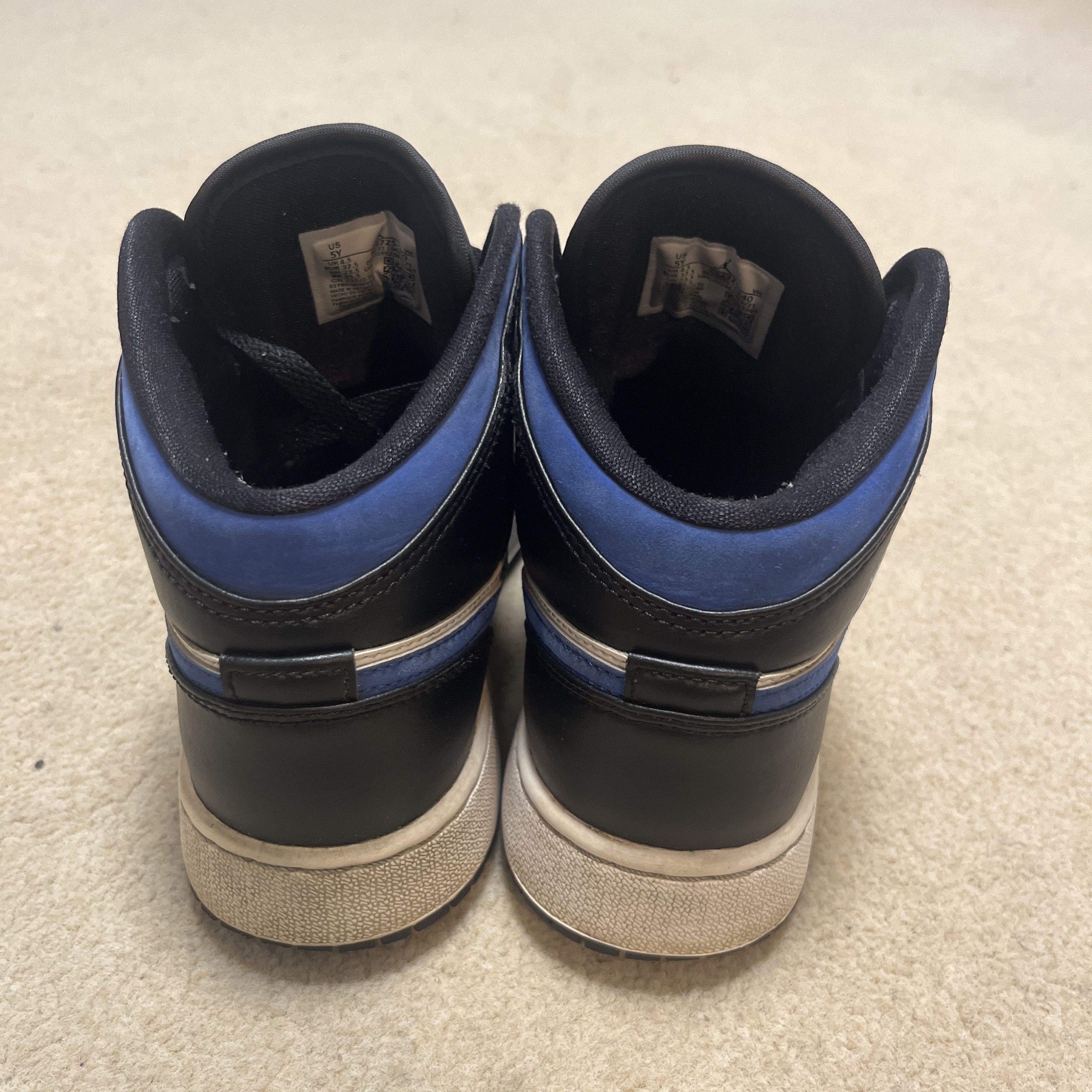 Nike Jordan 1 Mid black trainers Size US 5.5 / EU 38 - 4 Thumbnail