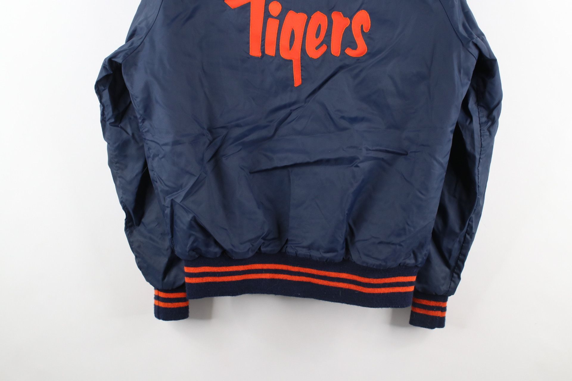 Vintage Vintage 80s Lined Detroit Tigers Baseball Bomber Jacket USA Size US L / EU 52-54 / 3 - 16 Thumbnail