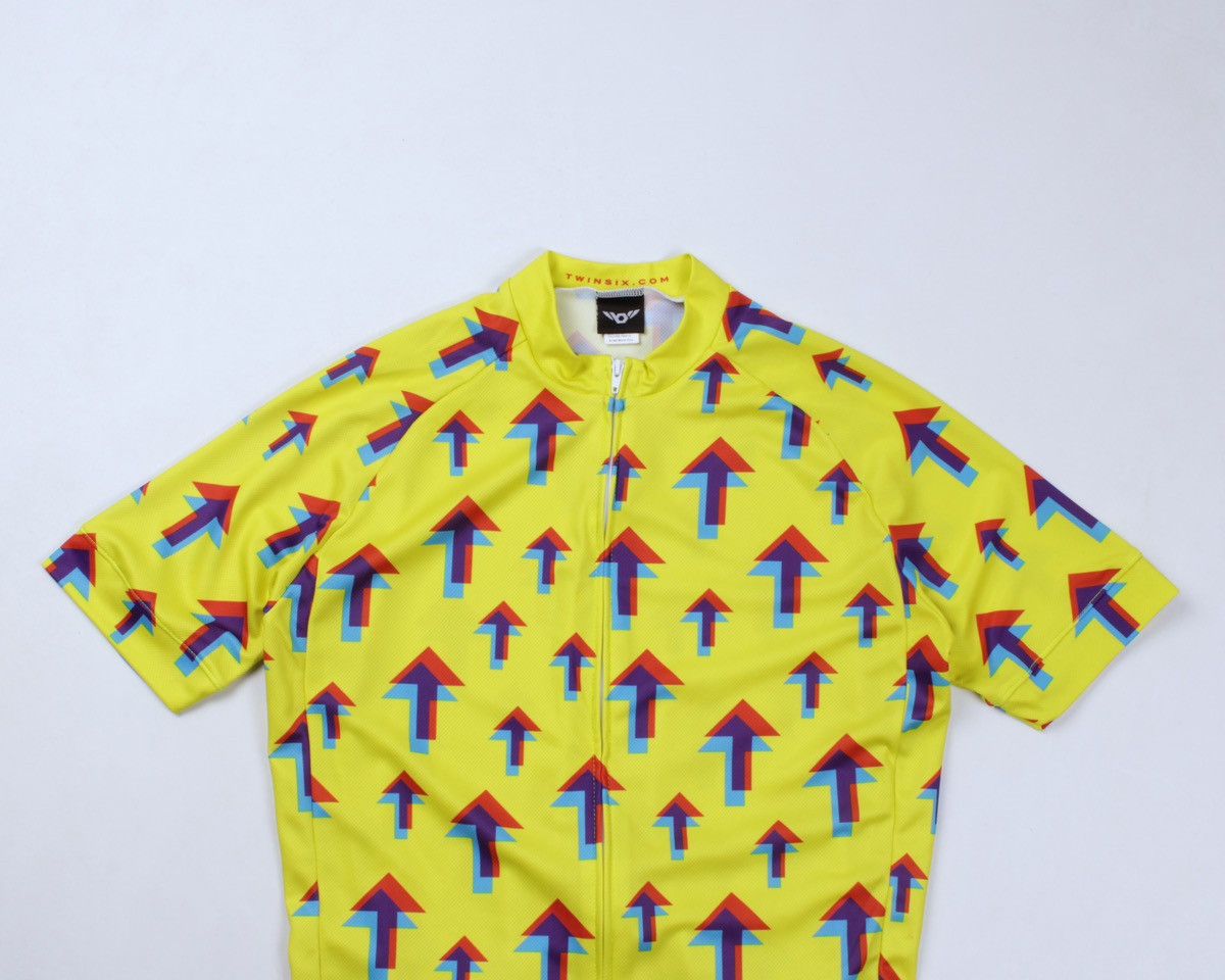 Vintage TWIN SIX Yellow Geometric Arrow Full Zip Cycling Jersey Size US L / EU 52-54 / 3 - 4 Thumbnail