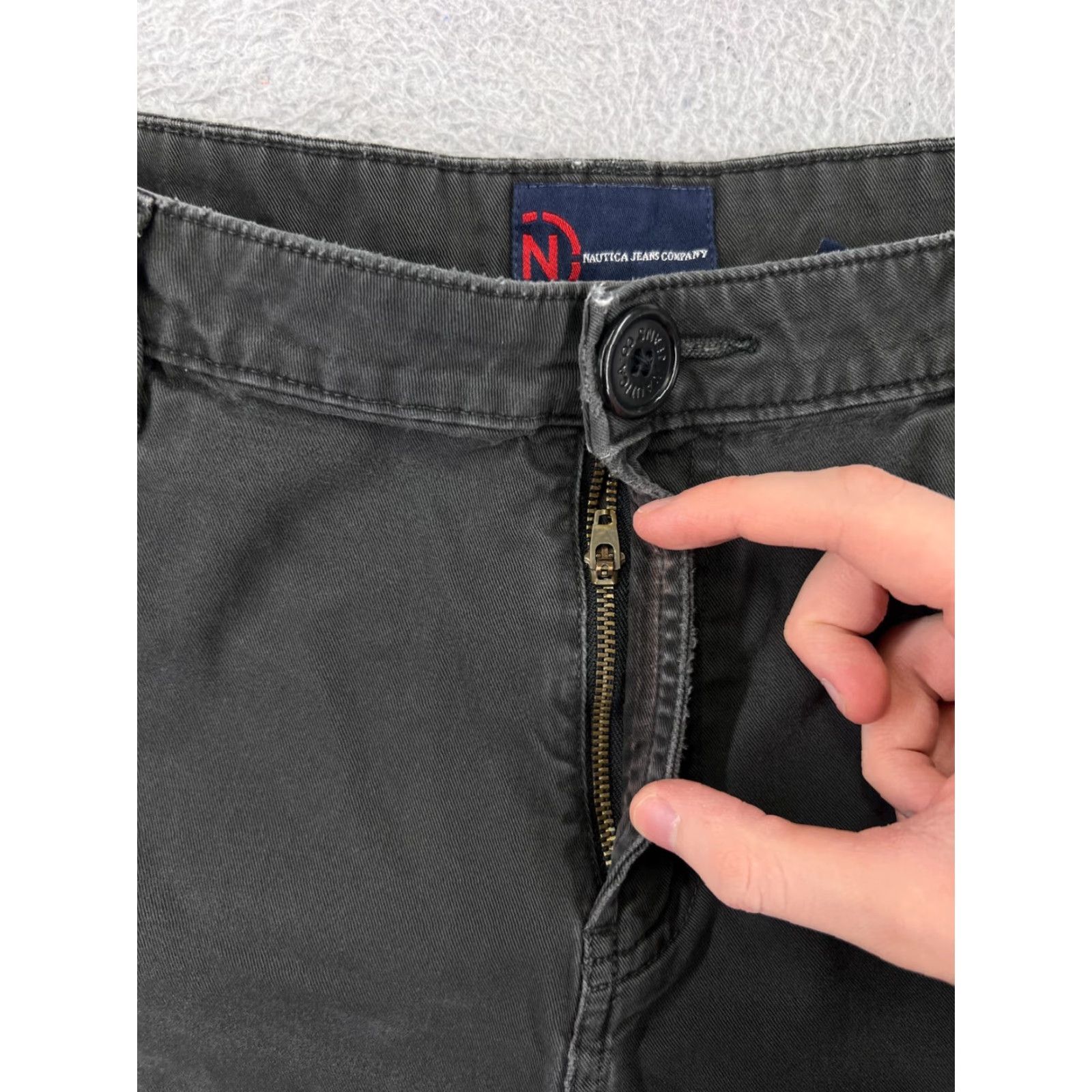 Nautica Nautica Shorts Women 14 Black 100% Cotton Twill 5-Pocket Zip Fly | Regular Fit | Inseam 5" | Womens Size 36" / US 14 / IT 50 - 4 Thumbnail