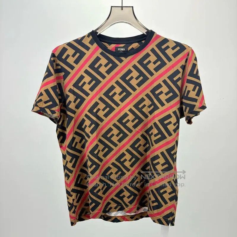 Fendi Fendi Khaki Logo T-Shirt for Women . Size M / US 6-8 / IT 42-44 - 1 Thumbnail