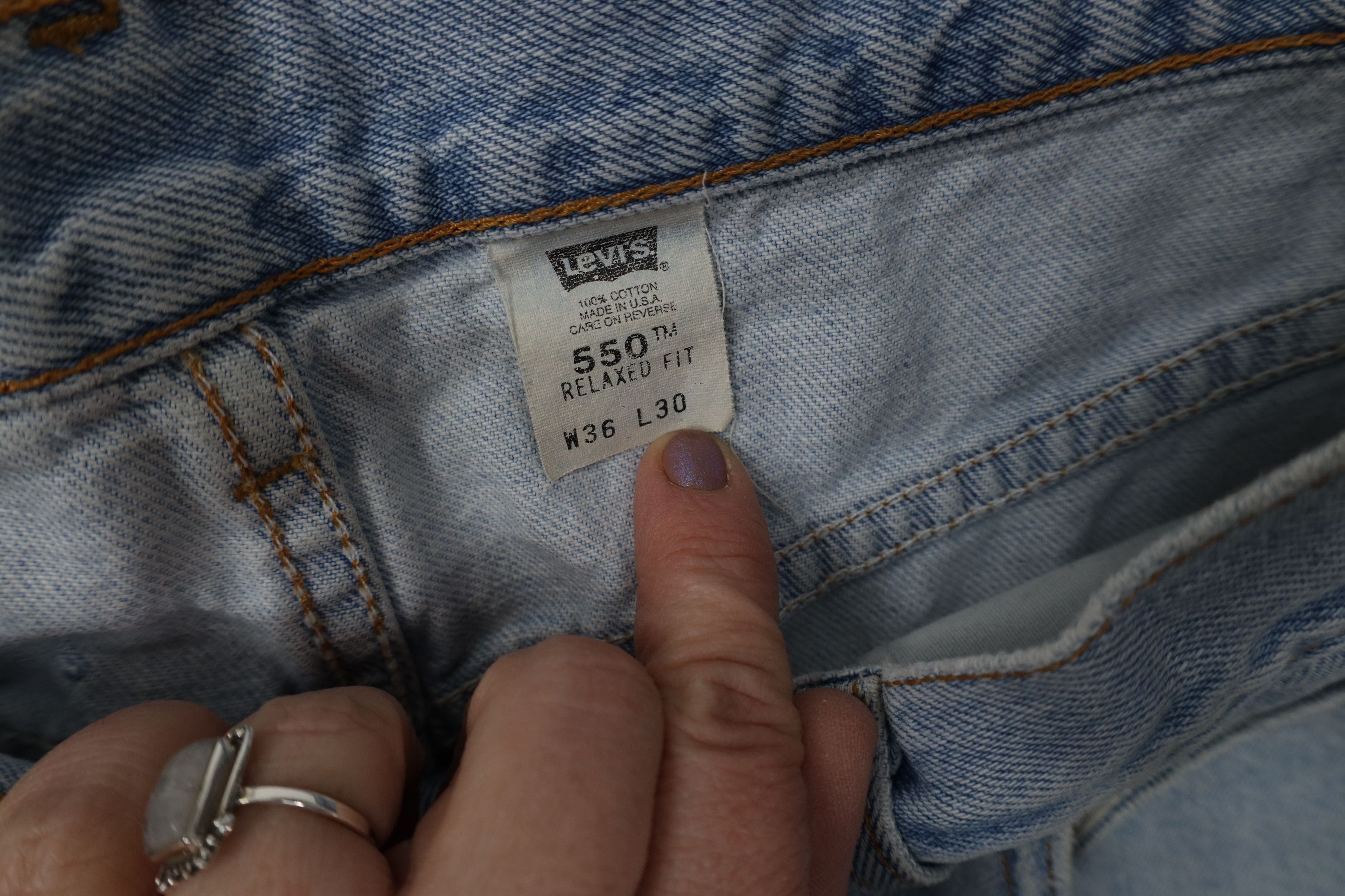 Levi's Vintage 90s Levis 550 Relaxed Fit Denim Jeans Blue USA Size US 36 / EU 52 - 9 Thumbnail