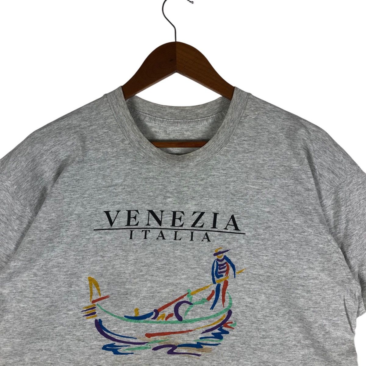Vintage Vintage Venezia Italia La Gondola Tee Shirt Size US L / EU 52-54 / 3 - 2 Thumbnail