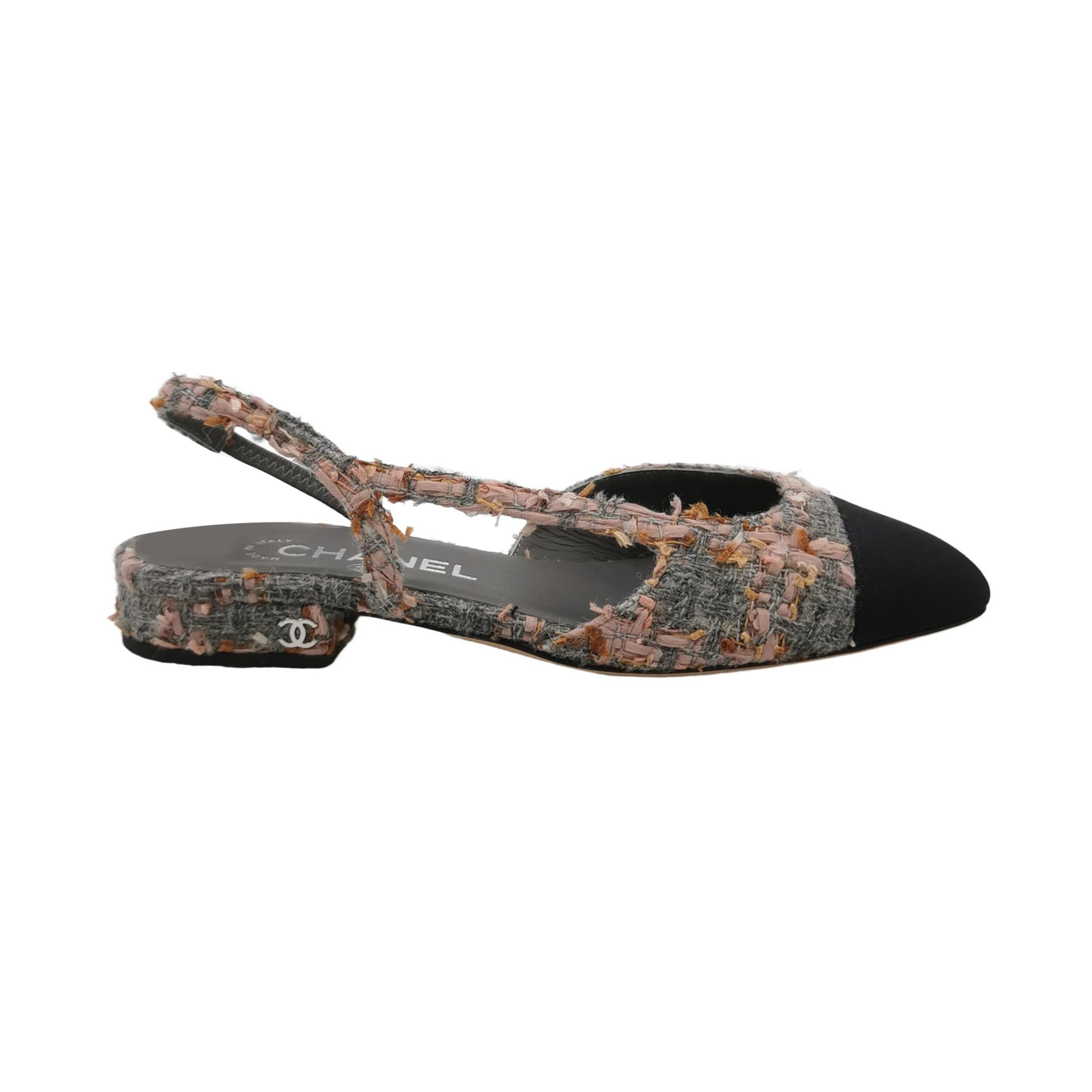 Chanel Chanel Women 6-5 Flats Size US 6.5 / IT 36.5 - 1 Thumbnail
