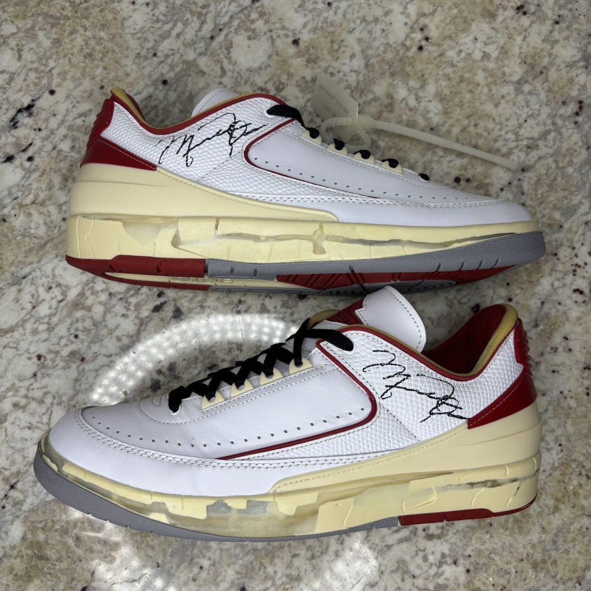 Jordan Brand × Off-White Size 12 - Jordan 2 Retro Low SP Off-White Varsity Red VNDS Size US 12 / EU 45 - 3 Thumbnail