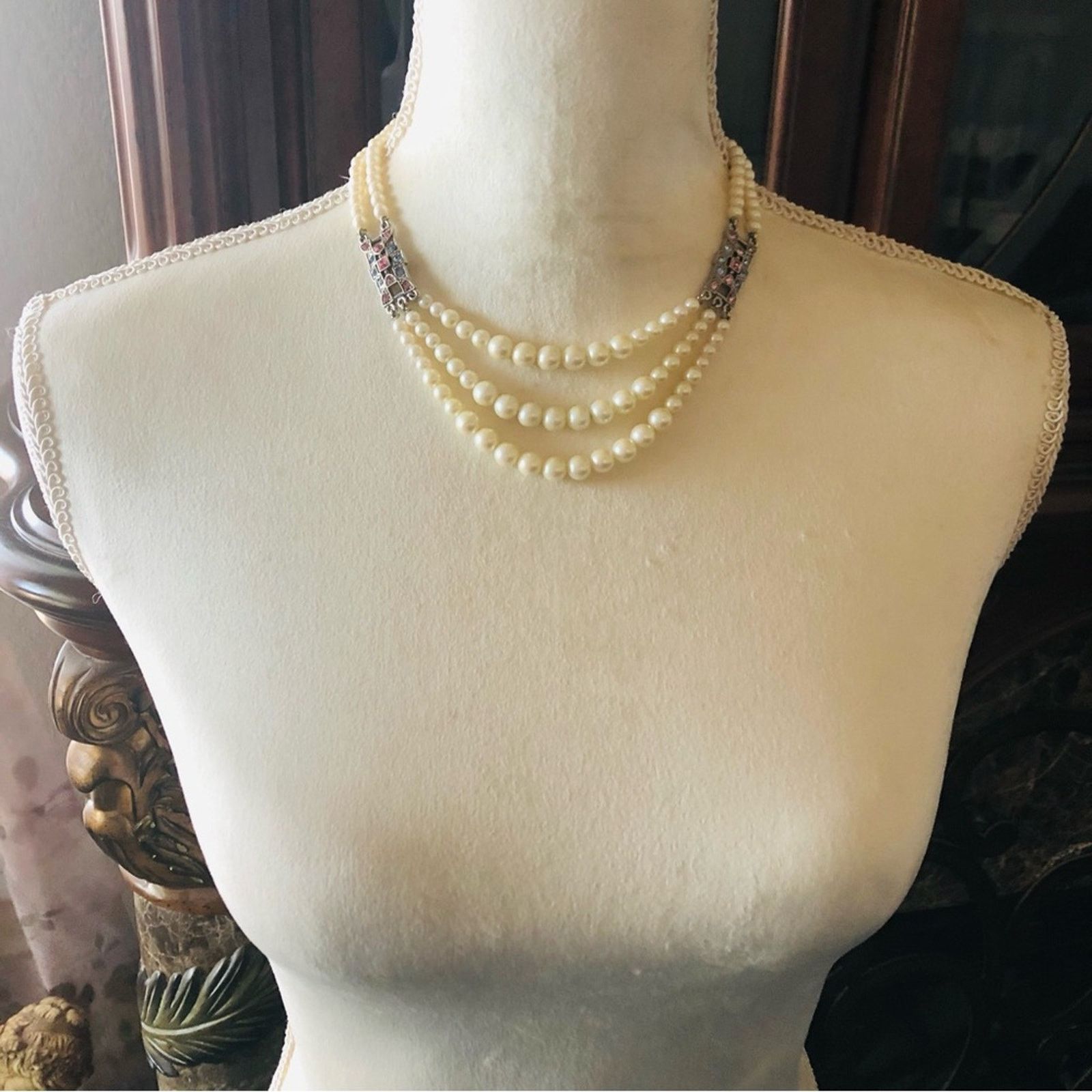 Vintage Vintage 1928 elegant classy pearl necklace and earring set Size ONE SIZE - 6 Thumbnail