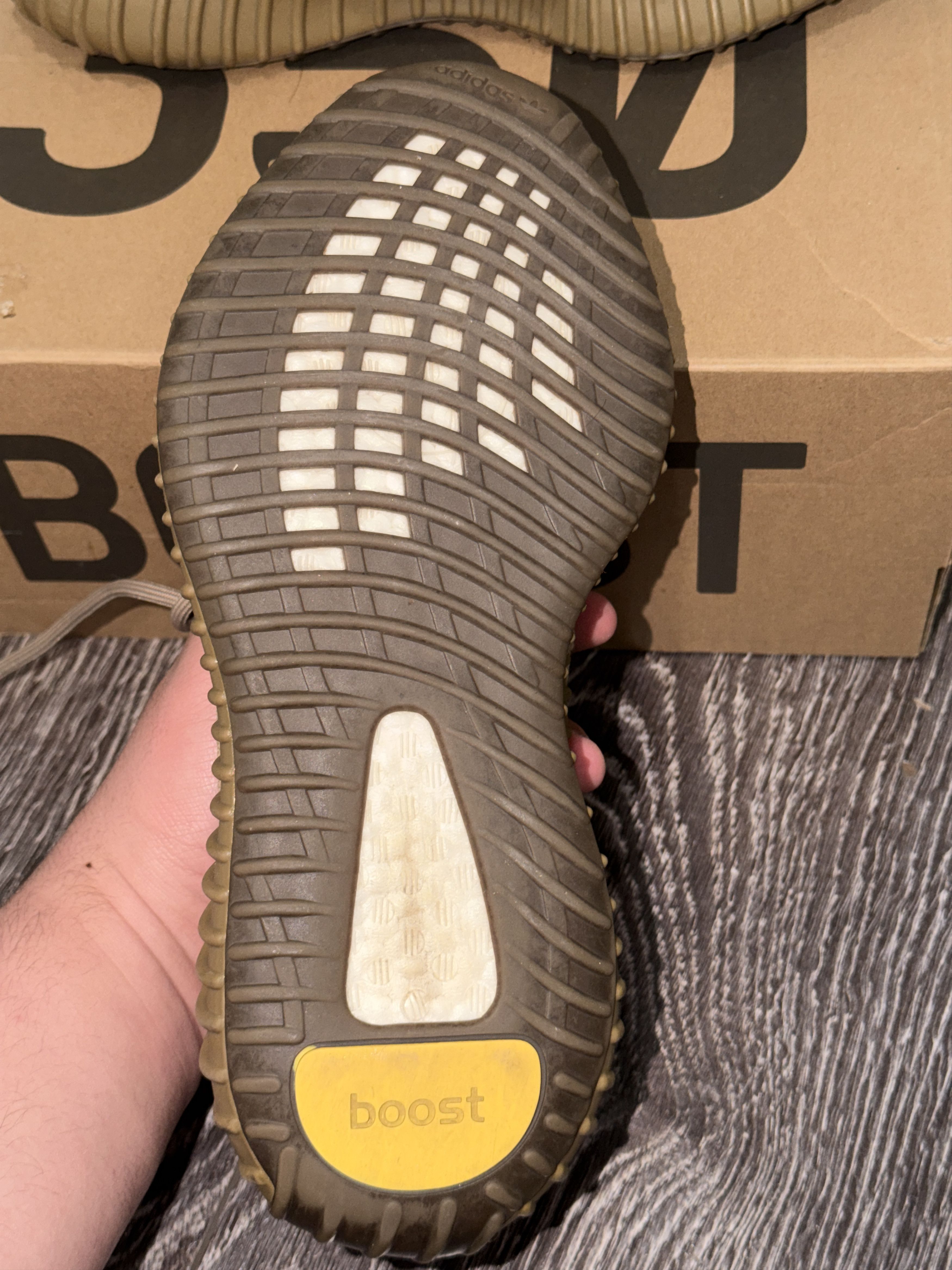 Yeezy Yeezy Boost 350 V2 Size US 7 / EU 40 - 5 Thumbnail
