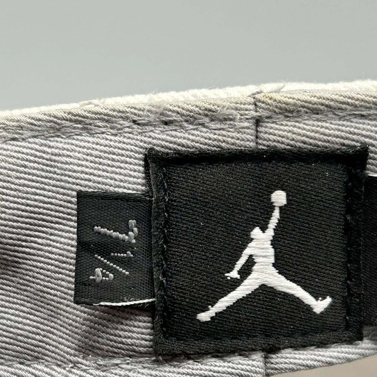 Jordan Brand Air Jordan Hat Men 7 1/4 Embroidered Jumpman Fitted Cotton Size ONE SIZE - 4 Thumbnail