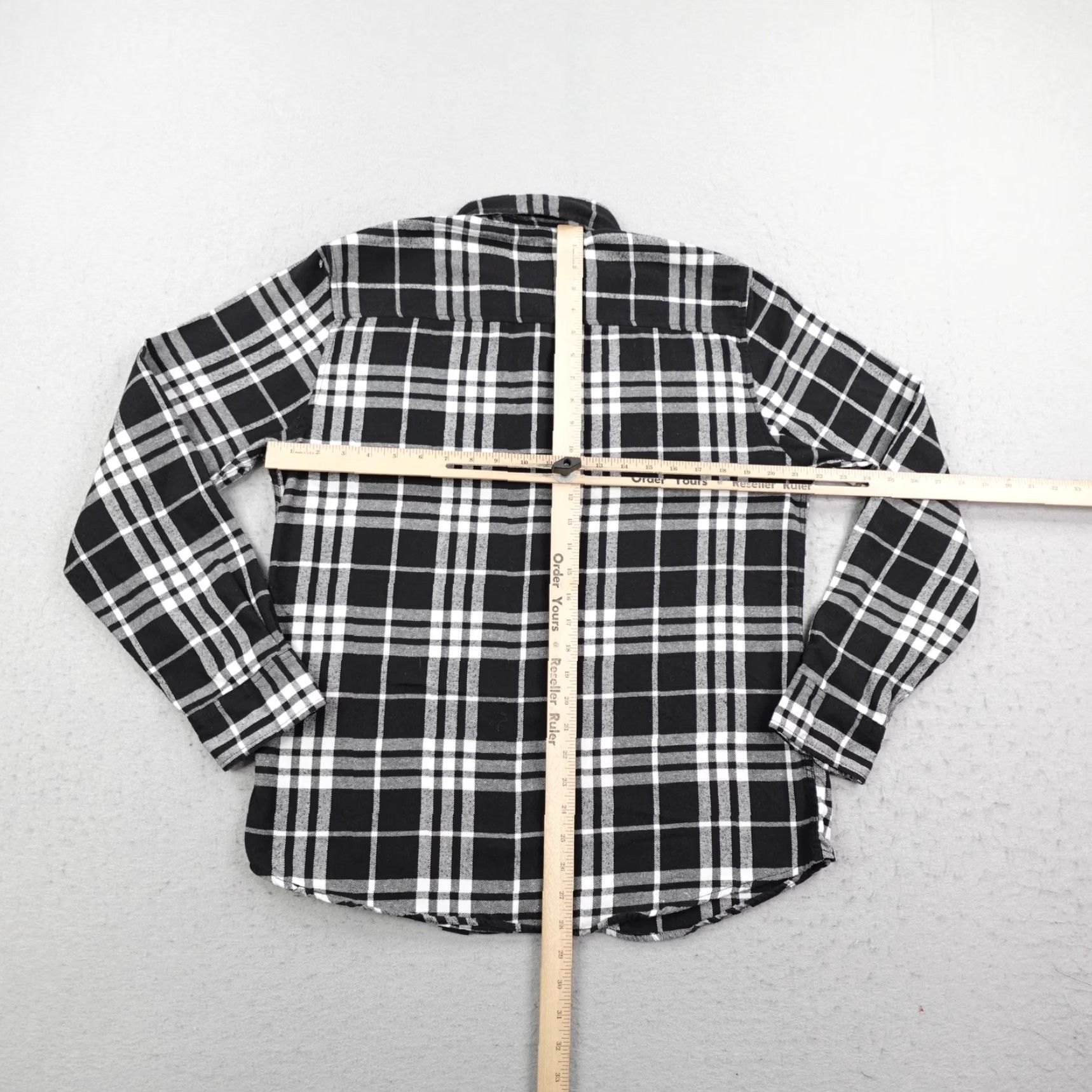 Vintage Grizzly Griptape Shirt Mens Large Black White Plaid Flannel Skateboarding Skater Size US L / EU 52-54 / 3 - 6 Thumbnail