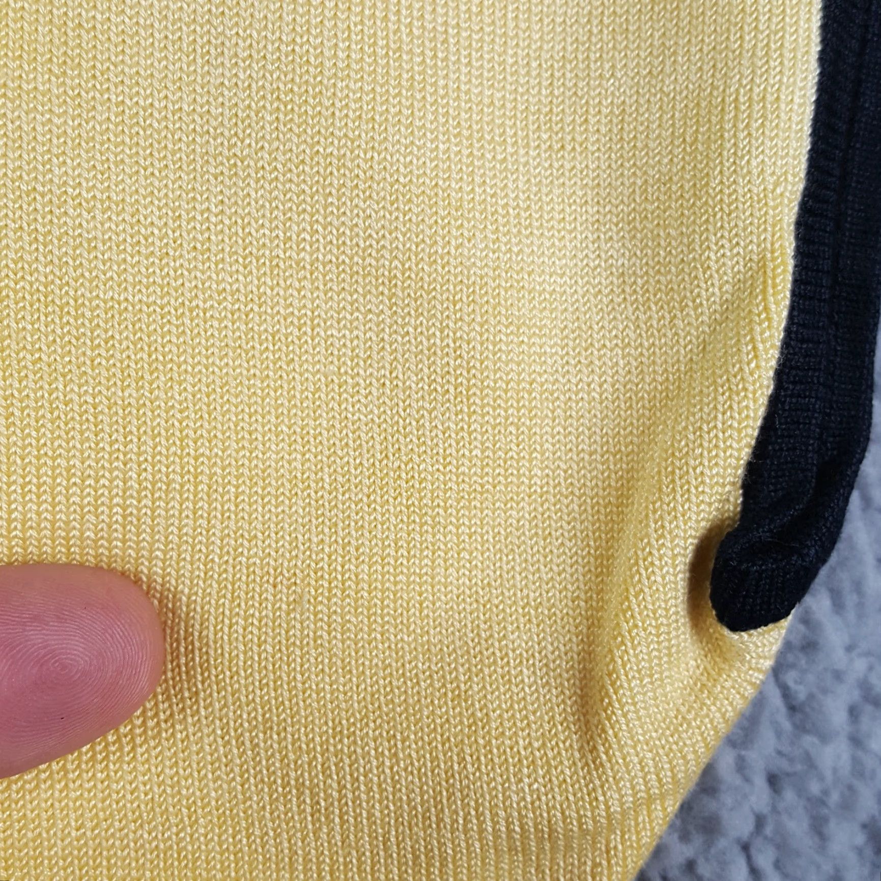 Vintage VINTAGE Jamie Sadock Pullover Sweater Sleeveless Silk Knit Frog Button Womens M Yellow 00s 90s Preppy Dragon Retro Outdoor Casual Office Size M / US 6-8 / IT 42-44 - 3 Thumbnail