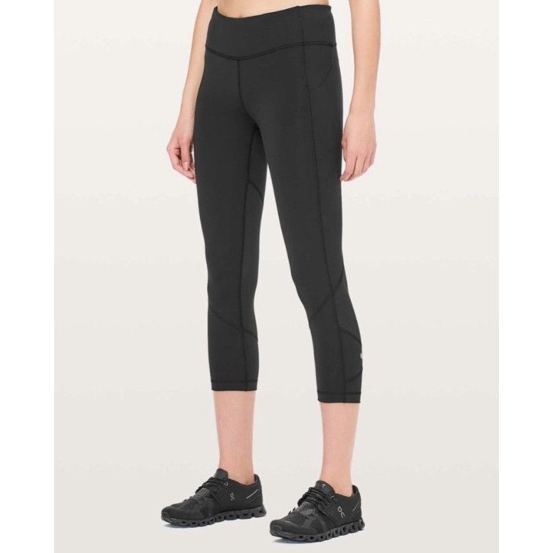 Lululemon 𝓛𝓾𝓵𝓾𝓵𝓮𝓶𝓸𝓷 Pace Rival Crop *Full-On Luxtreme 22"Blac Size 32" / US 10 / IT 46 - 1 Thumbnail