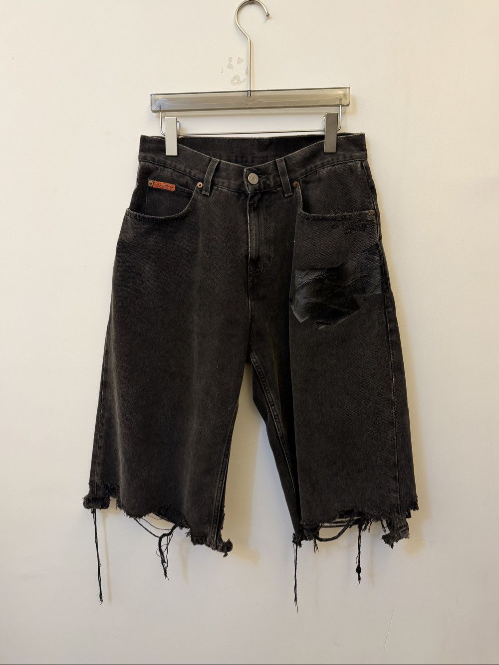 Martine Rose Martine Rose Distressed Denim Shorts Size S Size US 30 / EU 46 - 1 Thumbnail