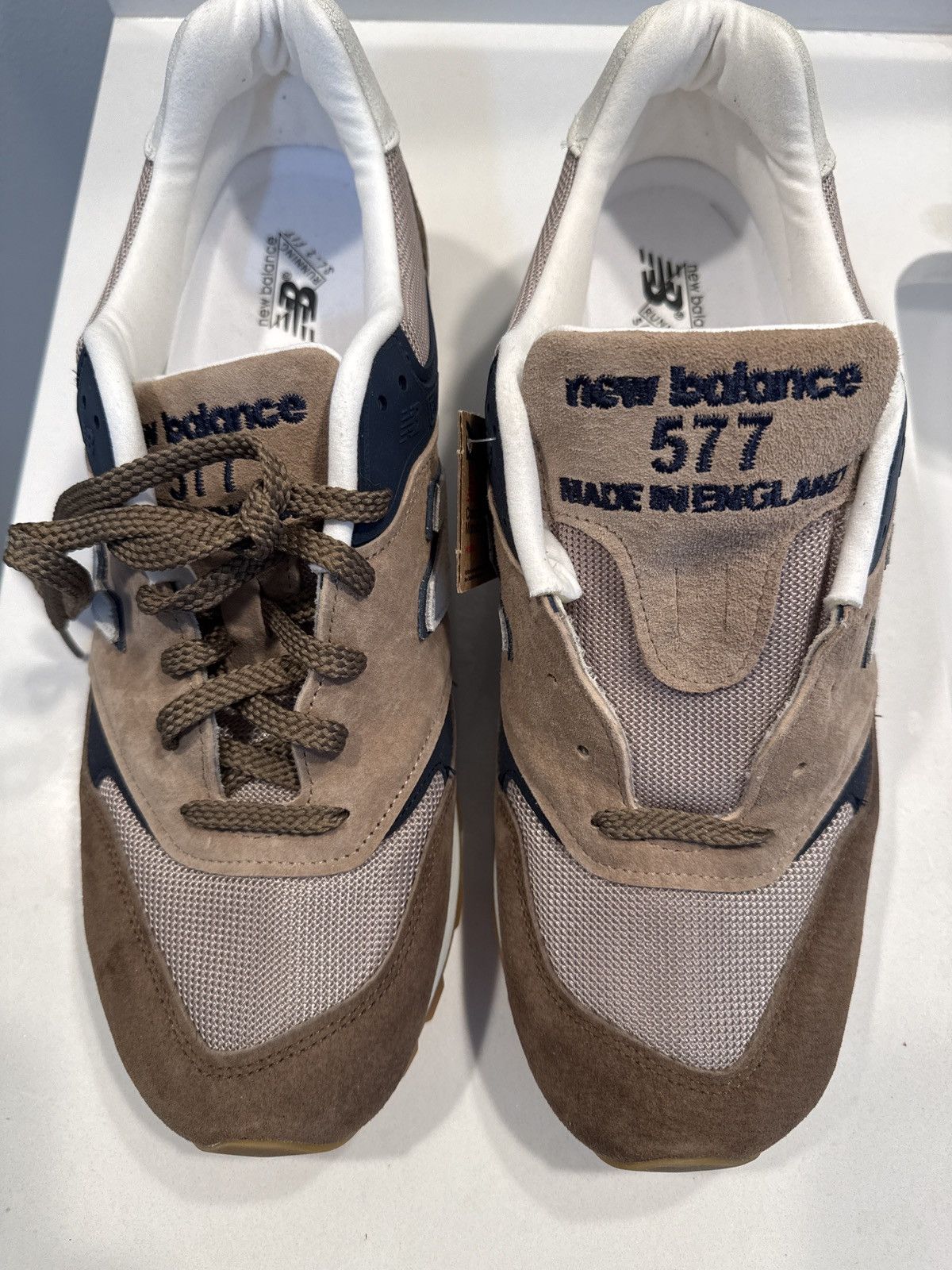 New Balance New Balance Made in England 577 Sand Navy Sz 13 Size US 13 / EU 46 - 2 Thumbnail