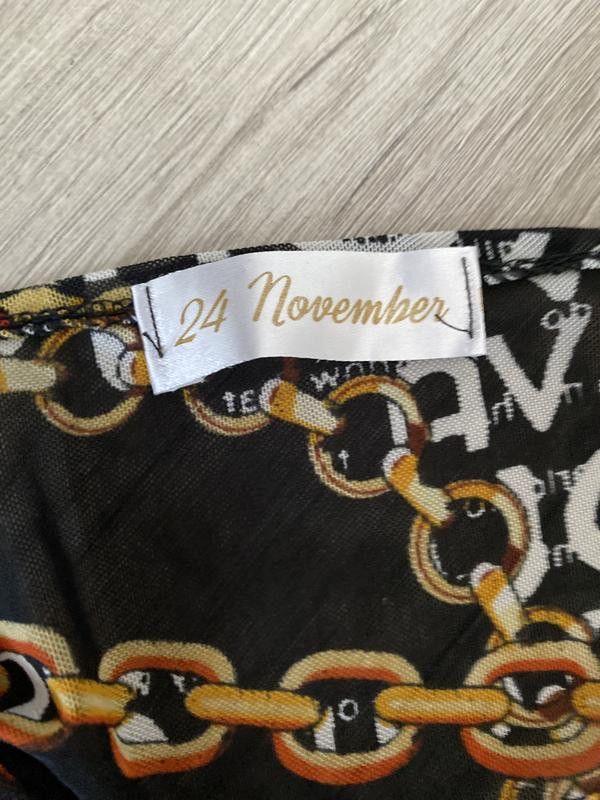 Other Chain print mesh long sleeve sz S/M brand 24 November Size S / US 4 / IT 40 - 2 Thumbnail