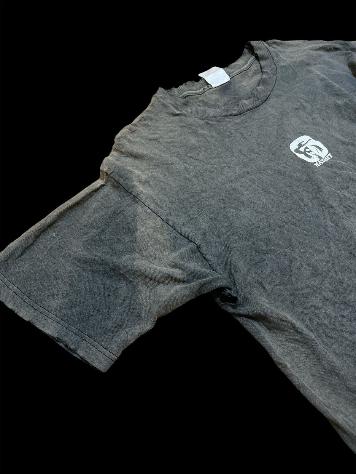 Japanese Brand Vintage Distressed 90s Japanese Streetwear Haight guns tee Size US L / EU 52-54 / 3 - 3 Thumbnail