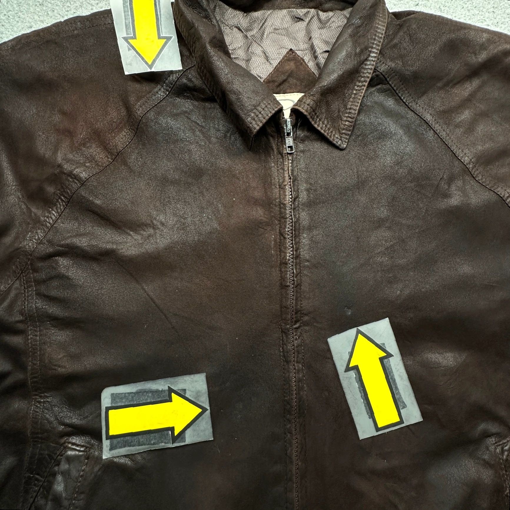 Vintage VINTAGE Remy Leather Bomber Lightweight Full Zip Jacket Mens XL Brown 90s City Casual Zip Pocket Pockets Mens Brown Leather Bomber Jacket Size US XL / EU 56 / 4 - 7 Thumbnail