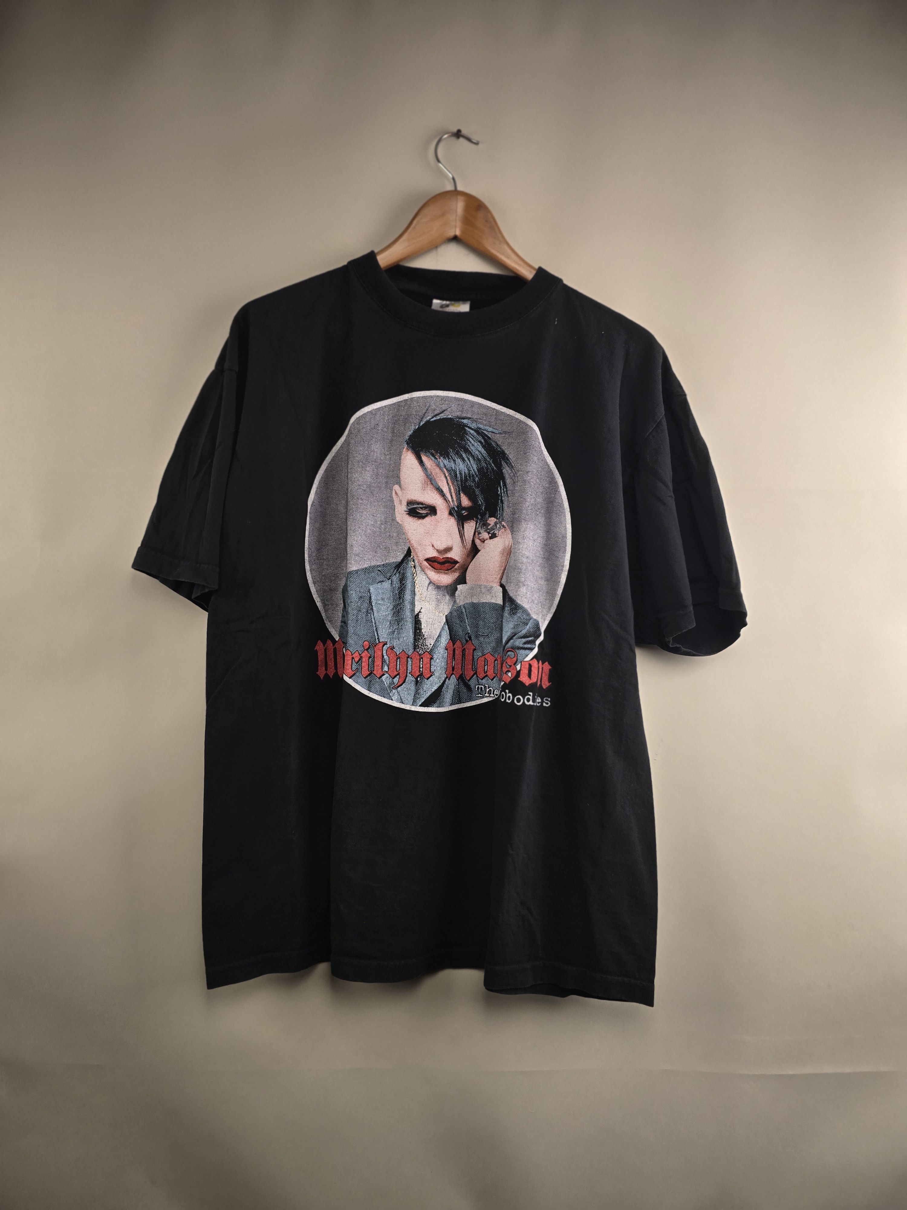 Band Tees × Marilyn Manson × Vintage 2000 Marilyn Manson The Nobodies XL 22.5" 28" Size US XL / EU 56 / 4 - 6 Thumbnail