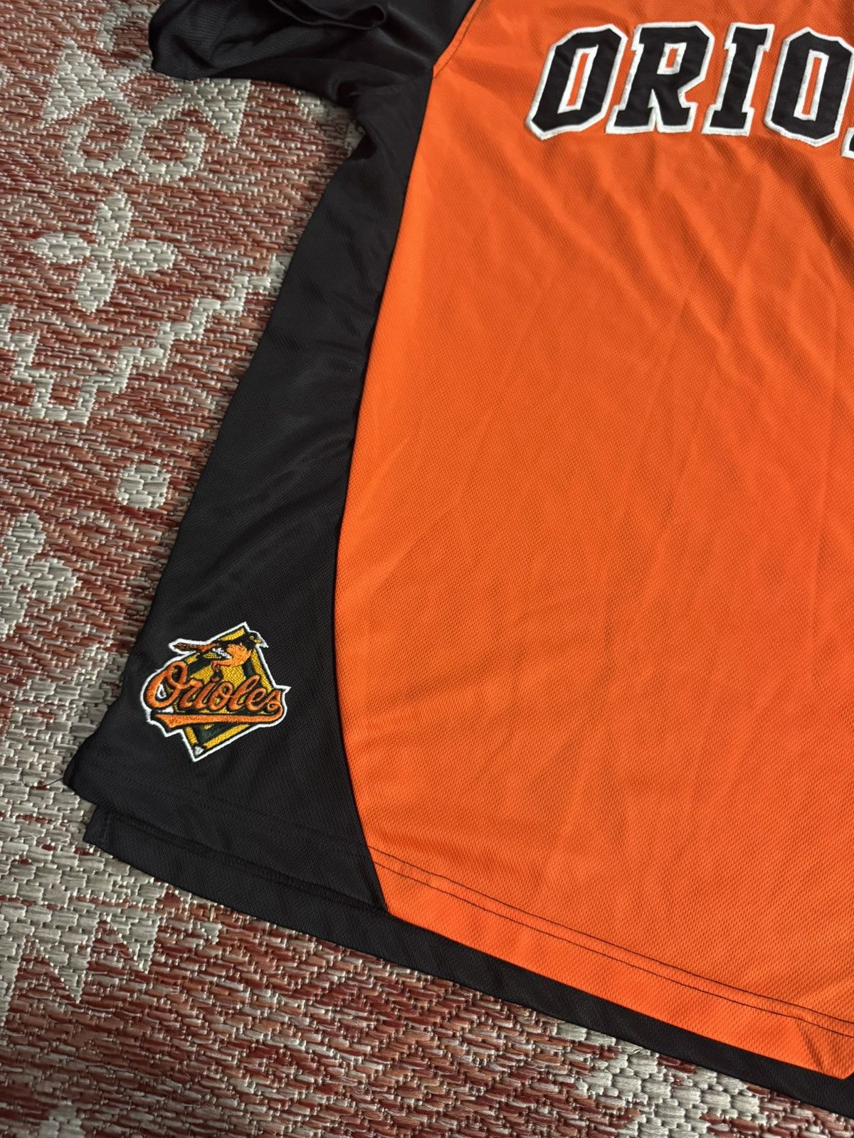 Baltimore Orioles pullover mesh jersey sz Large orange black