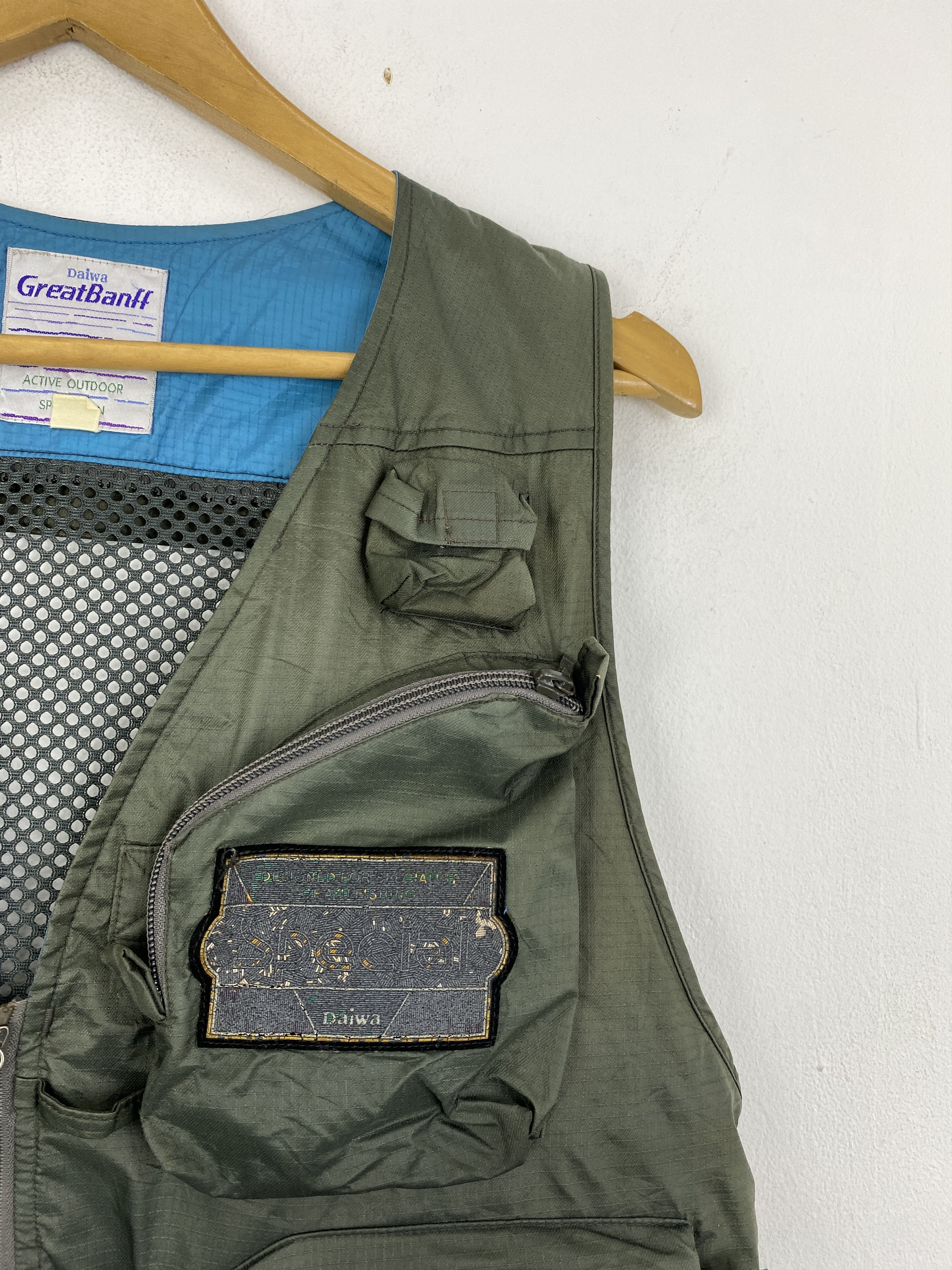 DAIWA Vintage Japanese Daiwa Multi Pocket Tactical Fisihing Vest Size US L / EU 52-54 / 3 - 9 Thumbnail