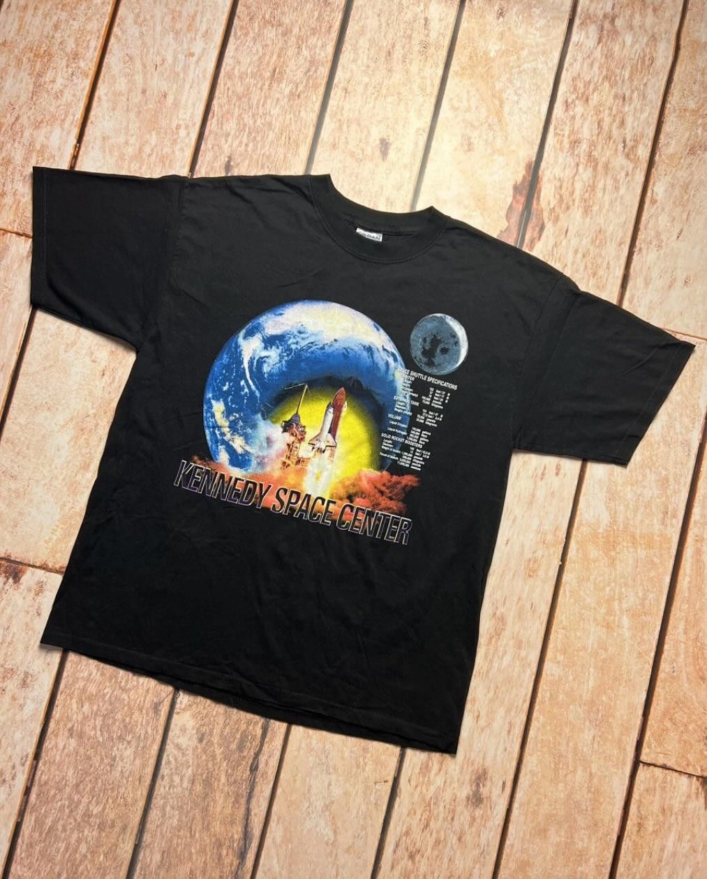 Other Vintage Keneddy Space Center tee Size US XL / EU 56 / 4 - 1 Thumbnail