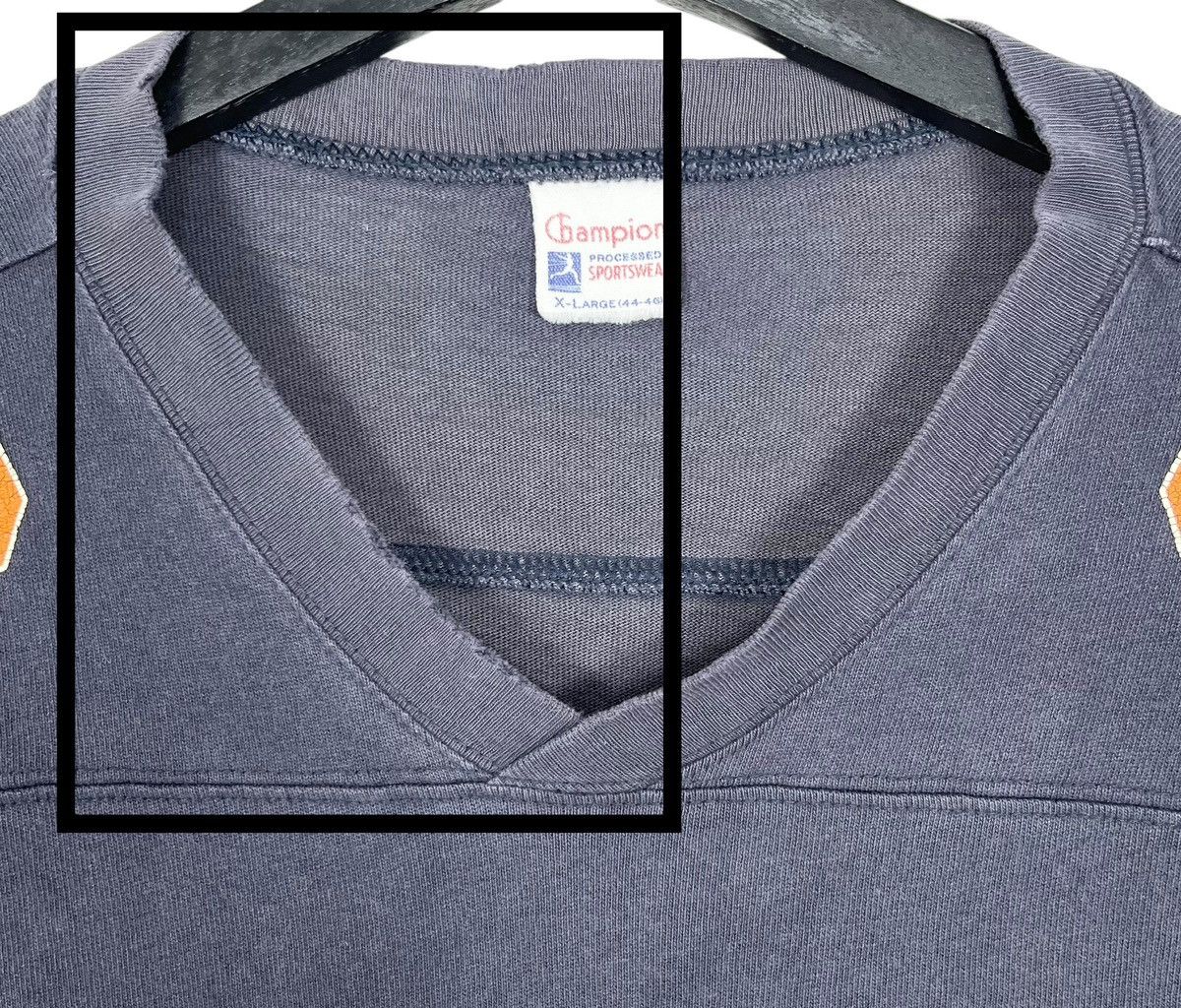 Champion × Vintage Vintage Champion Hawaii 80 V Collar Long Sleeve T-Shirt Size US XL / EU 56 / 4 - 7 Thumbnail
