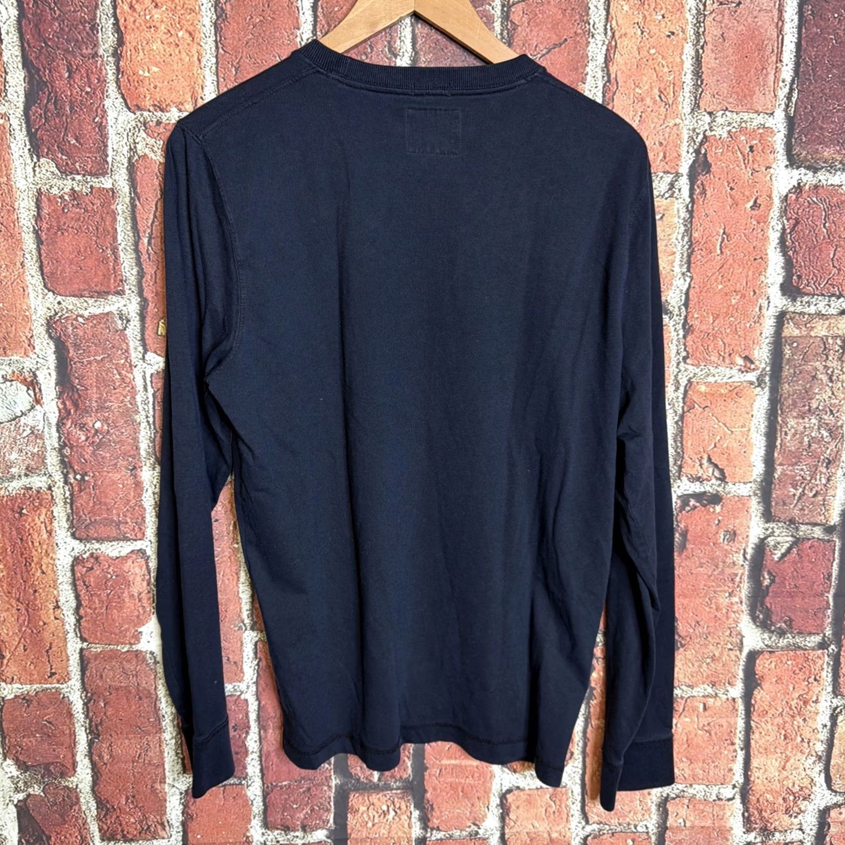 Abercrombie & Fitch Abercrombie & Fitch Long Sleeve T Shirt Mens M Muscle Fit Blue Navy Shirt Regular Crew Neck Cotton Solid Spring Summer Fall Winter Men Size US M / EU 48-50 / 2 - 3 Thumbnail
