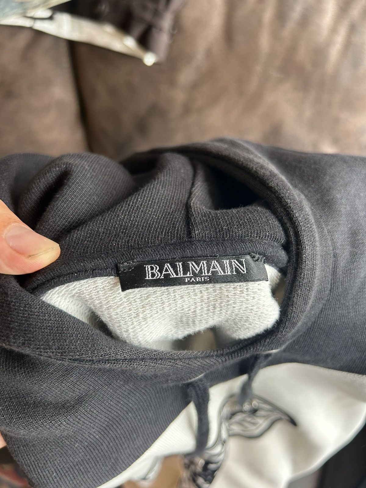 Balmain Oversized Hoodie with Embroidered Baroque Logo Size US S / EU 44-46 / 1 - 9 Thumbnail
