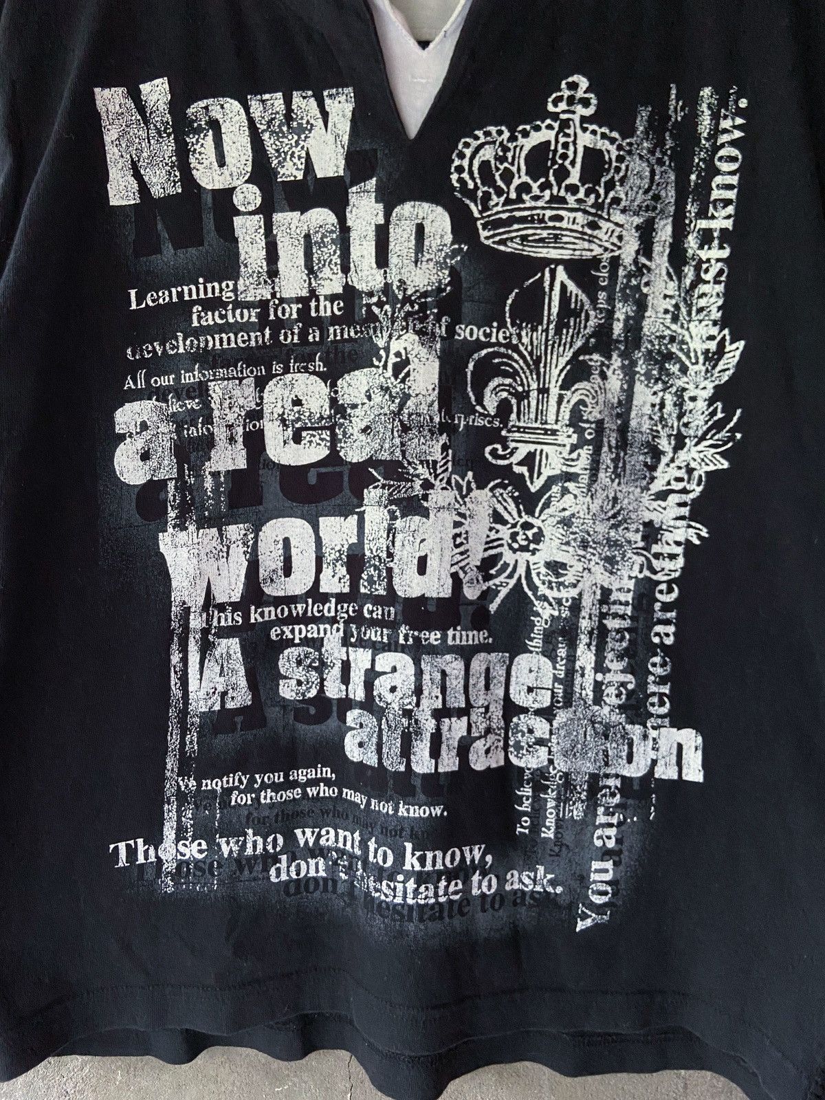 Le Grande Bleu (L.G.B.) NOW INTO A REAL WORLD A STRANGE ATTRACTION LONG SLEEVE Size US M / EU 48-50 / 2 - 5 Thumbnail