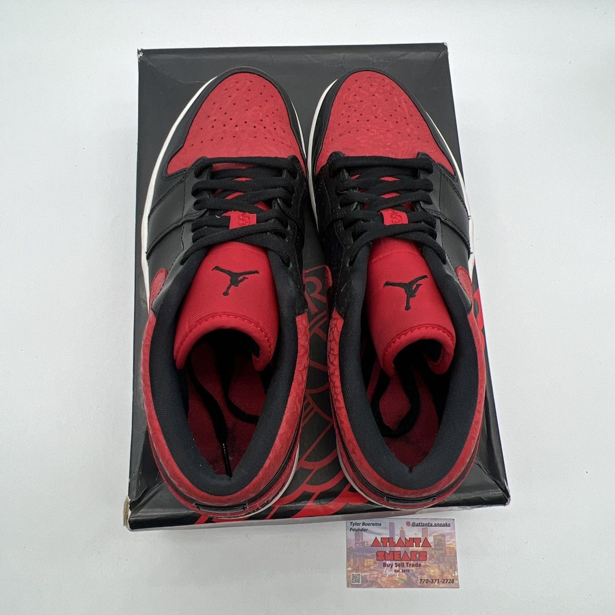 Nike Air Jordan 1 low bred Size US 11 / EU 44 - 7 Thumbnail