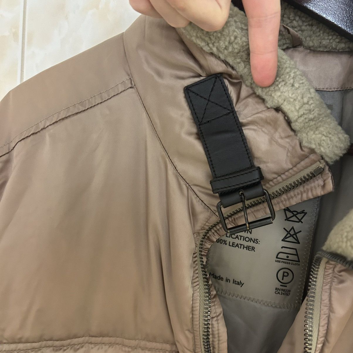 Prada Prada Down Puffer Jacket Made in Italy Pink Shearling Size L / US 10 / IT 46 - 3 Thumbnail