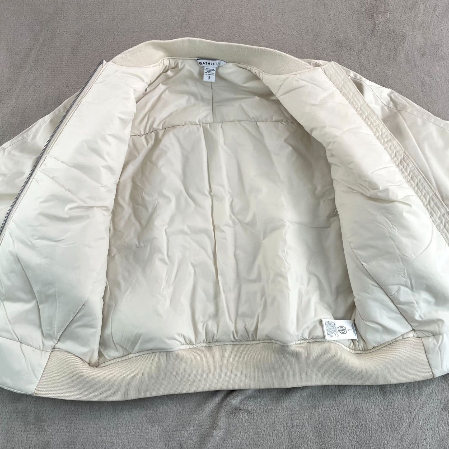Athleta Athleta Bomber Jacket Women Small Bone DWR Full Zip Performance Active NWT Size S / US 4 / IT 40 - 5 Thumbnail