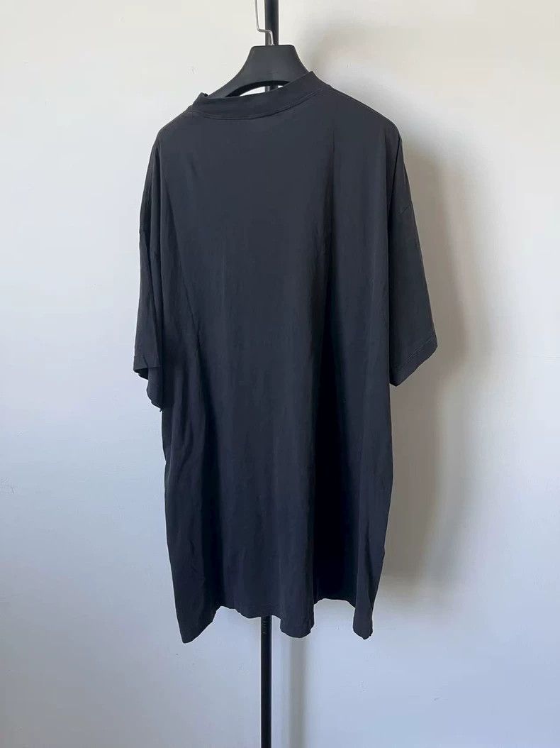 Balenciaga Balenciaga Letter Logo Printed Short Sleeve T-Shirt Loose Size US L / EU 52-54 / 3 - 2 Thumbnail